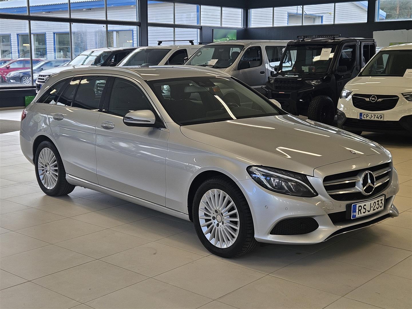 Mercedes-Benz C 2015