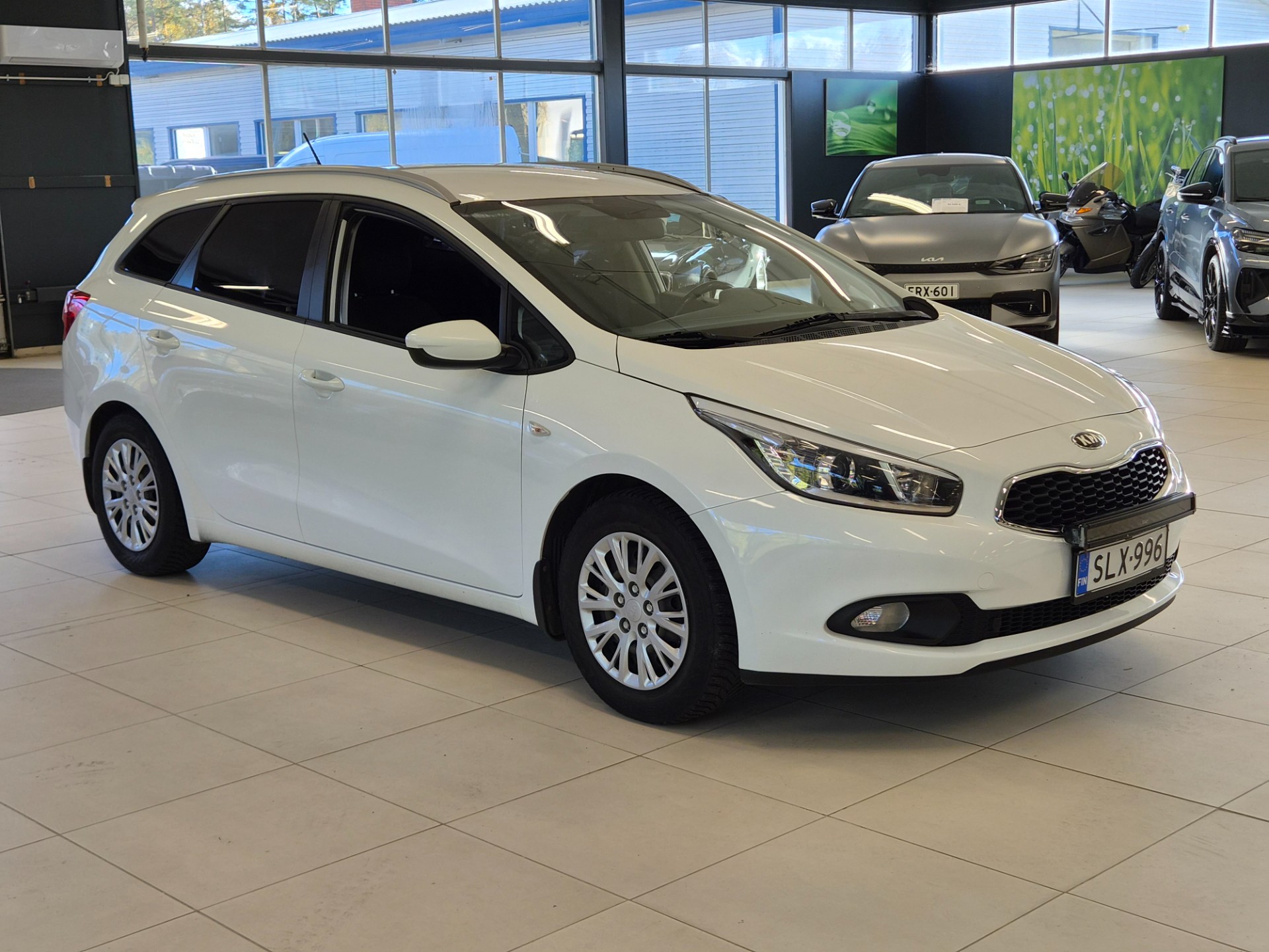 Kia Ceed 1,4 ISG LX SW EcoDynamics 2015, bild 2/28