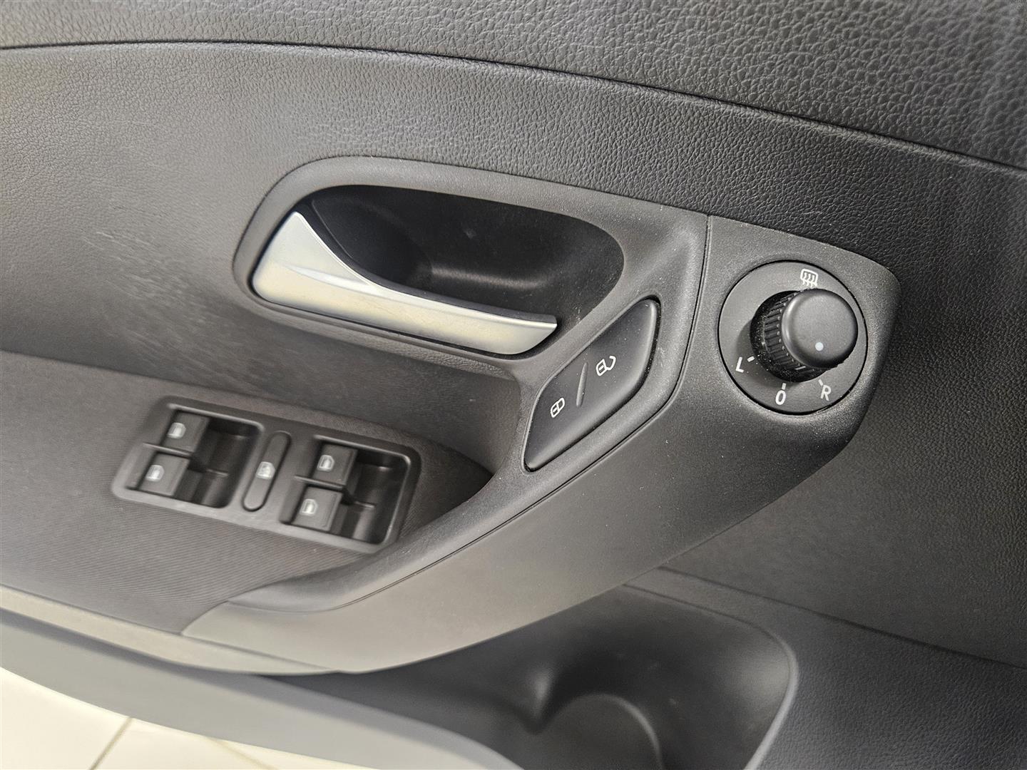 Volkswagen Polo 2014