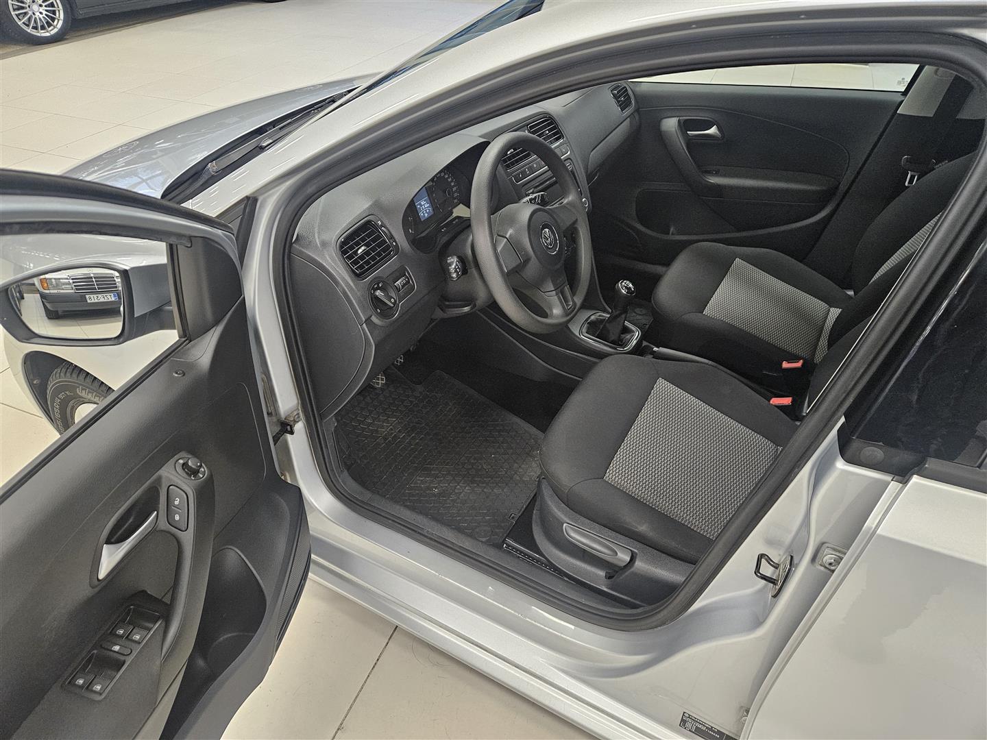 Volkswagen Polo 2014