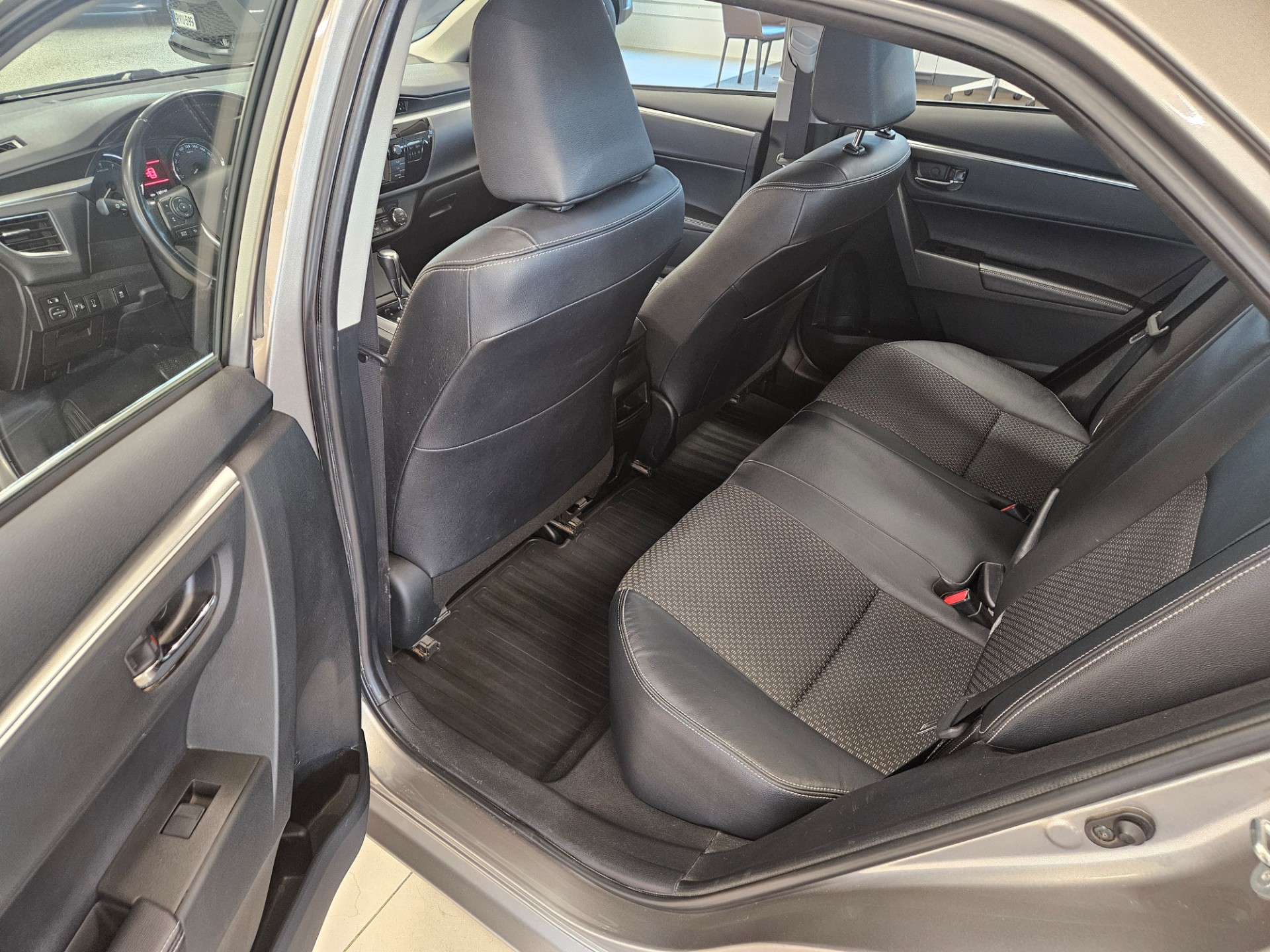 Toyota Corolla 2014