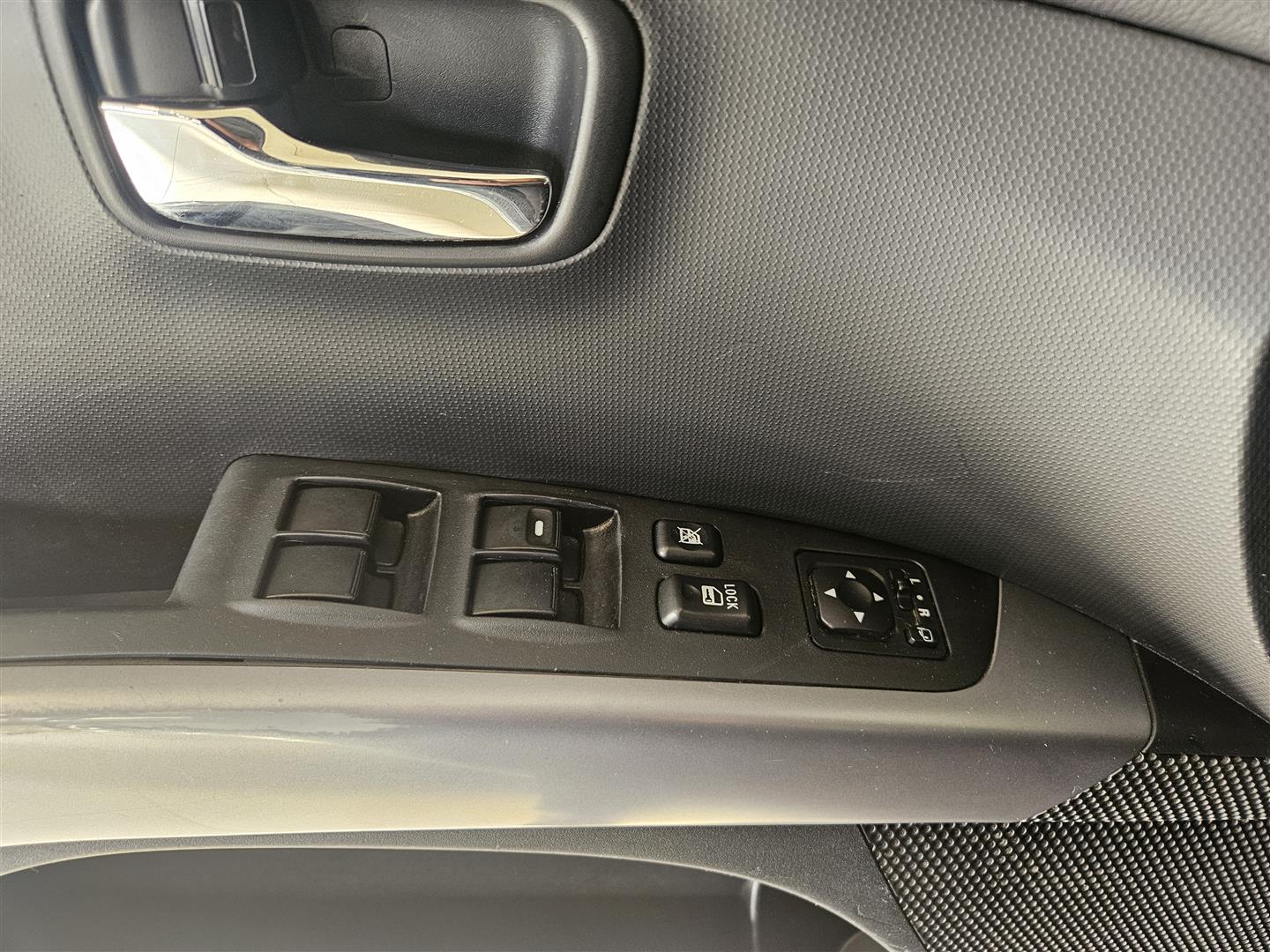 Mitsubishi Outlander 2011