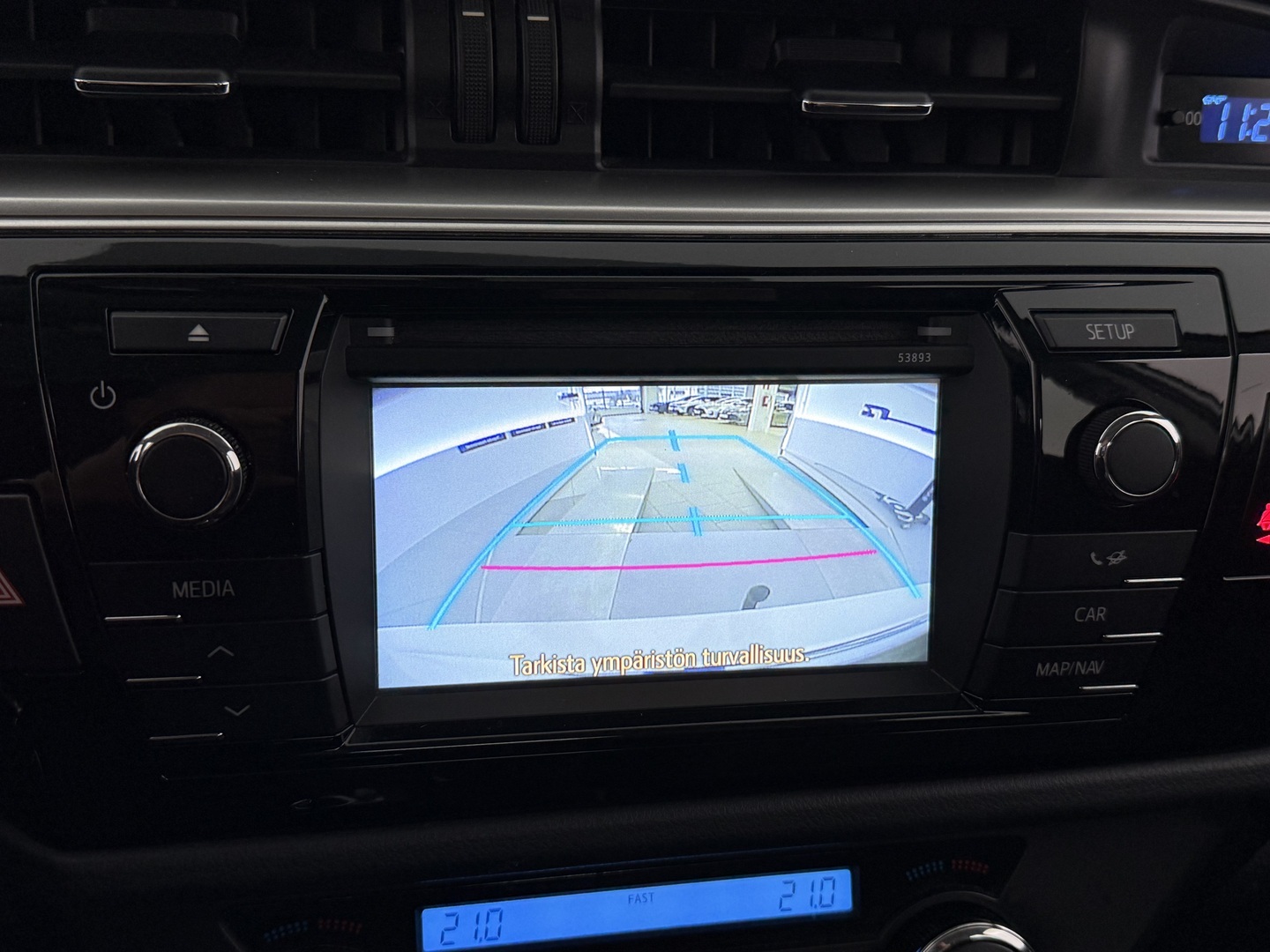 TOYOTA Corolla 2015