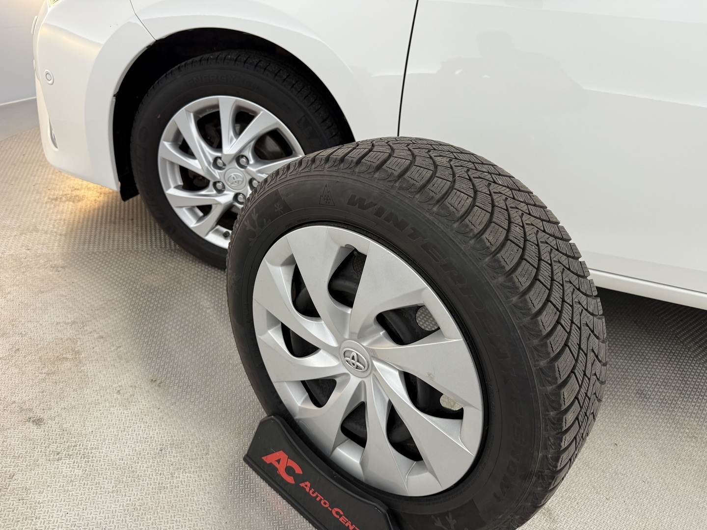 TOYOTA Corolla 2015