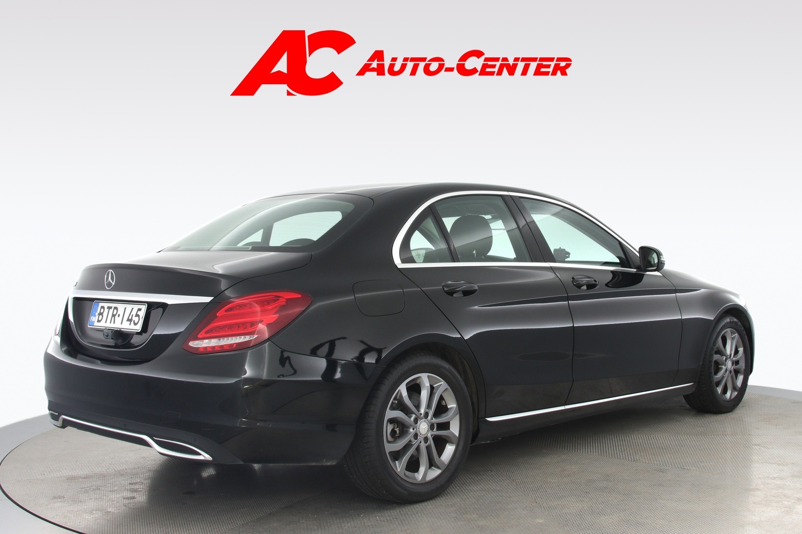 MERCEDES-BENZ C 2016