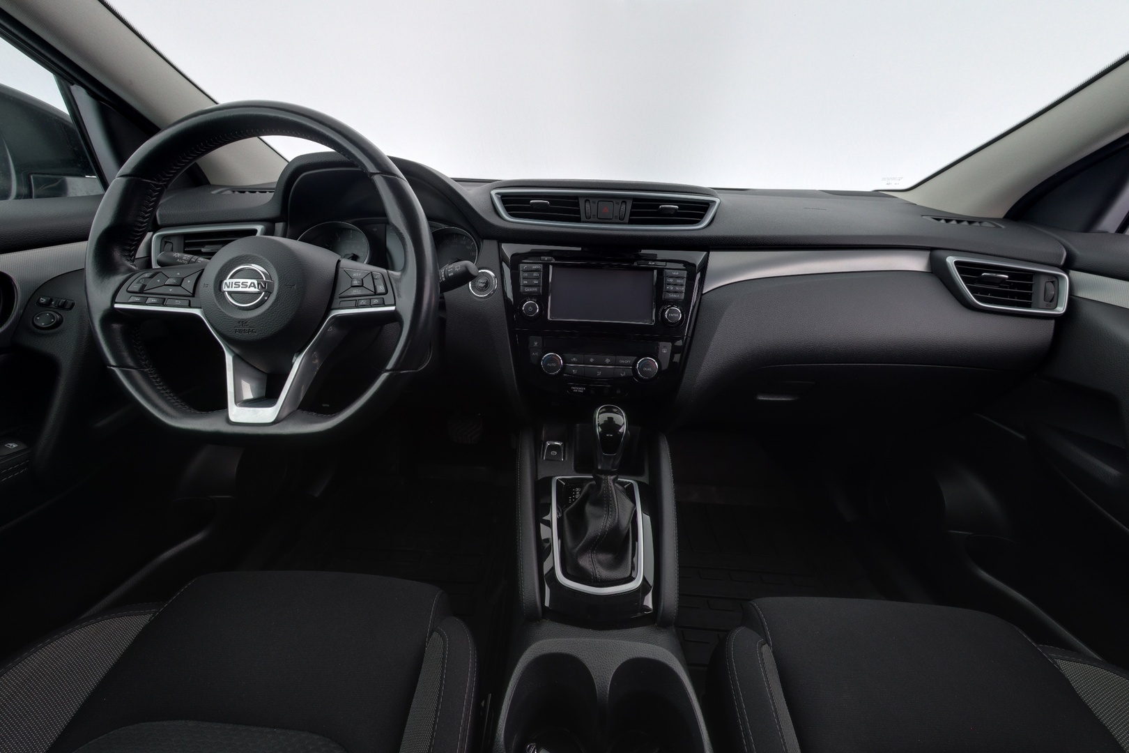 NISSAN Qashqai 2018