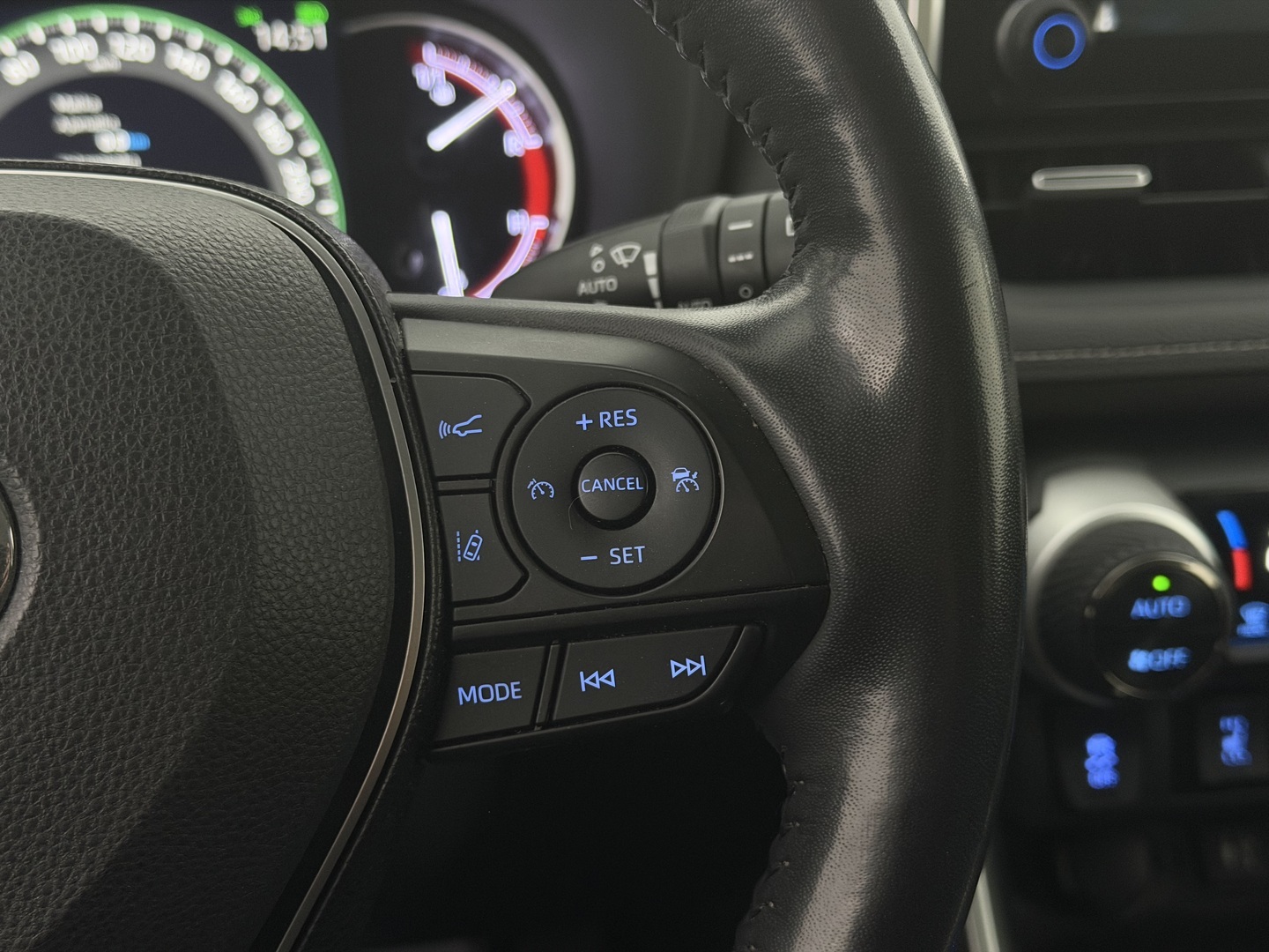 TOYOTA RAV4 2019