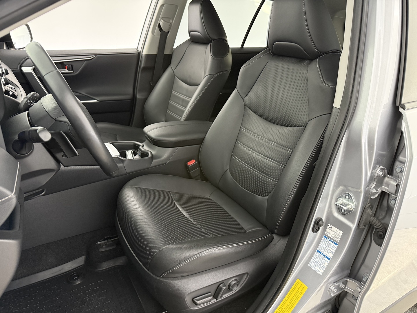 TOYOTA RAV4 2019