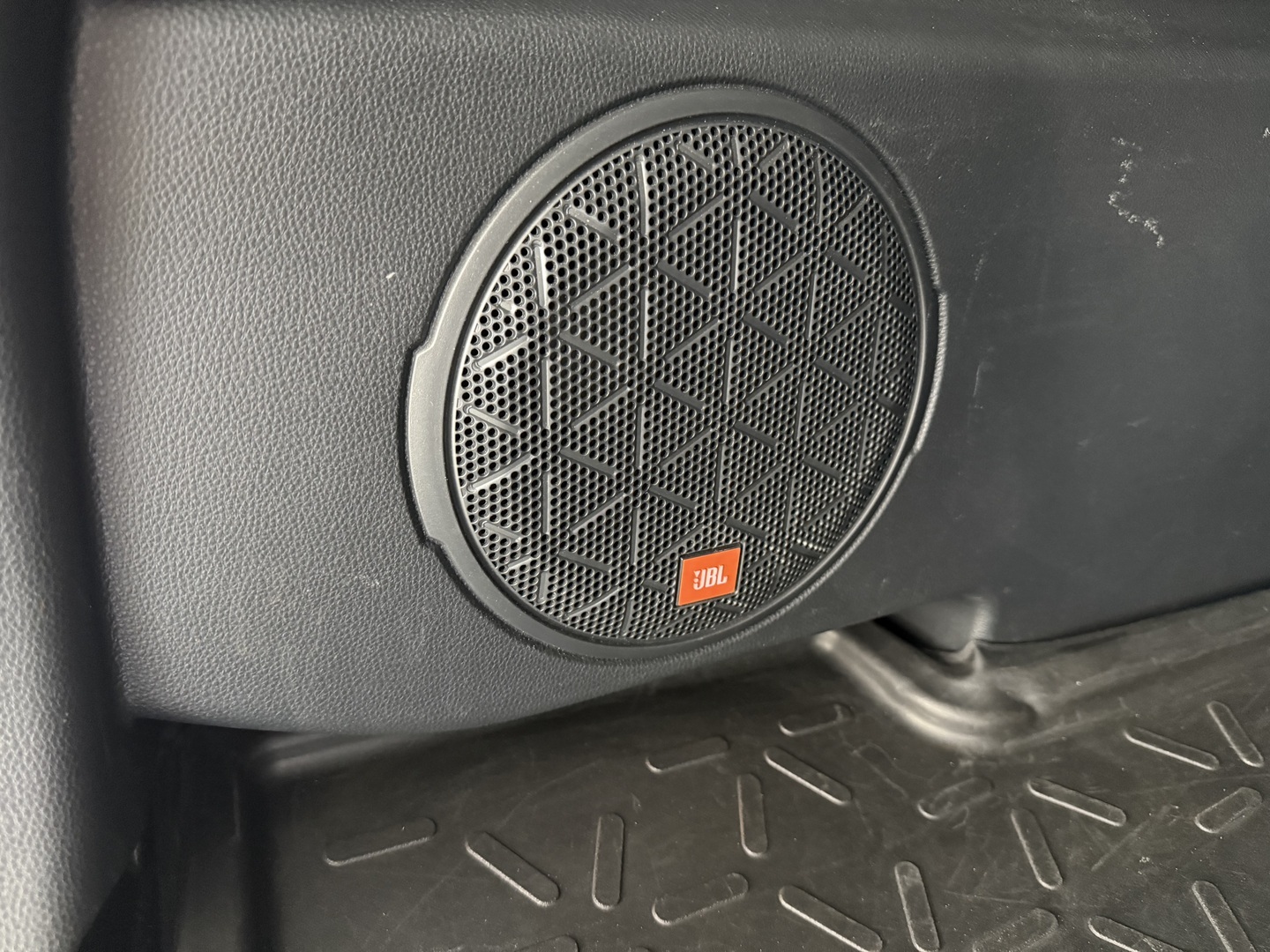 TOYOTA RAV4 2019