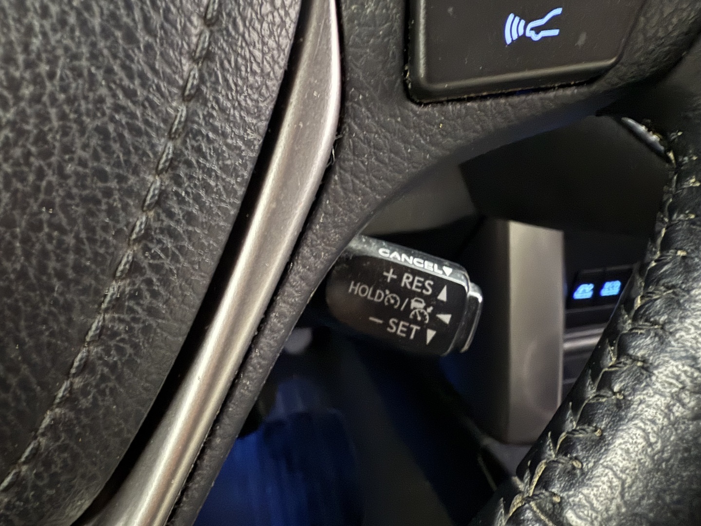 TOYOTA RAV4 2017