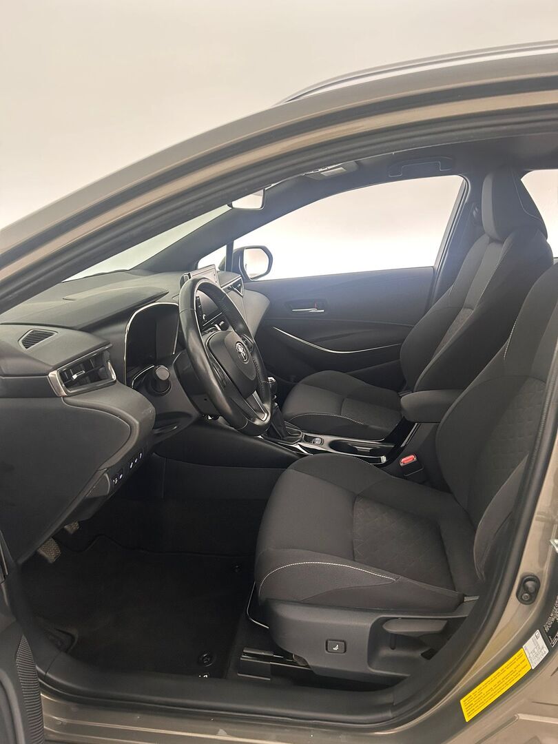 TOYOTA Corolla 2019