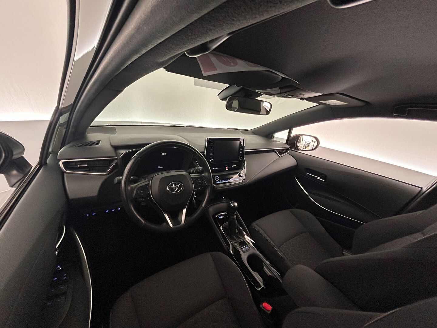 TOYOTA Corolla 2019