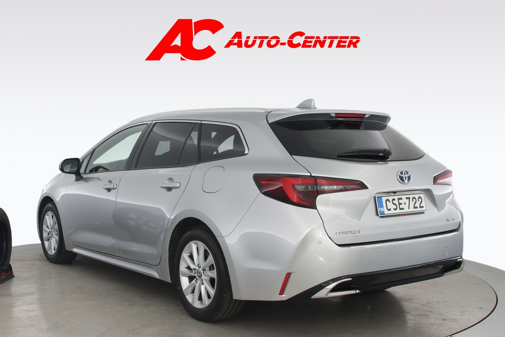 TOYOTA Corolla 2024