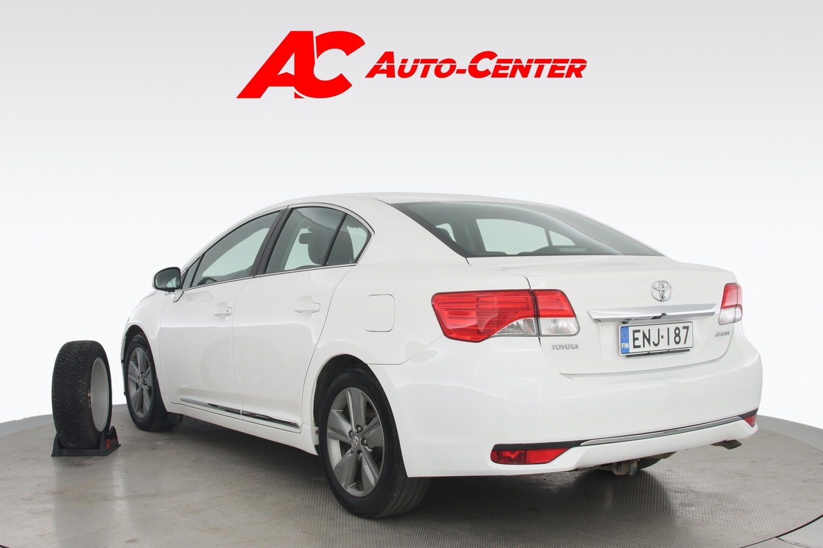TOYOTA Avensis 2014