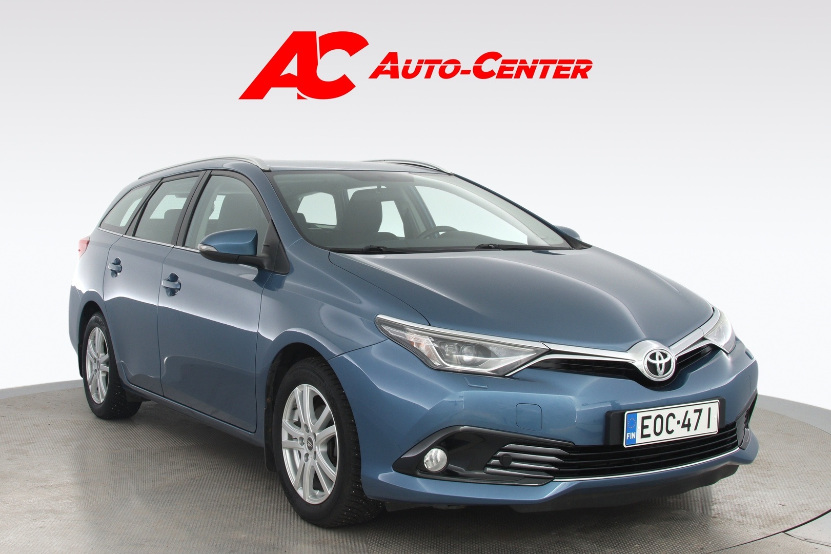 TOYOTA Auris 2016