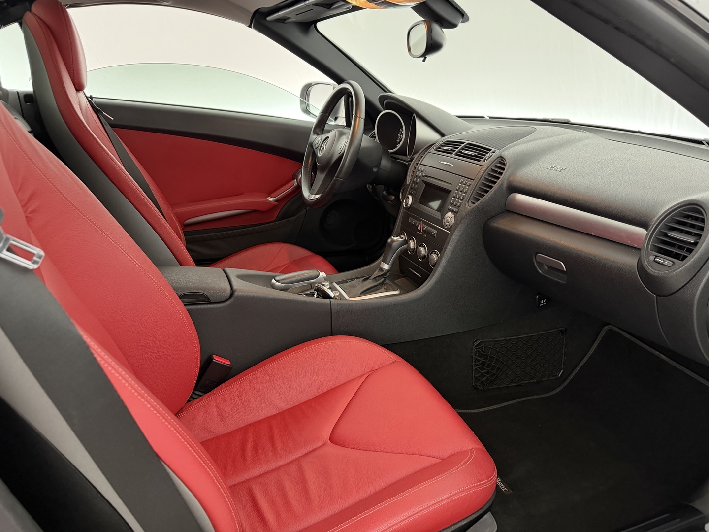 MERCEDES-BENZ SLK 2010
