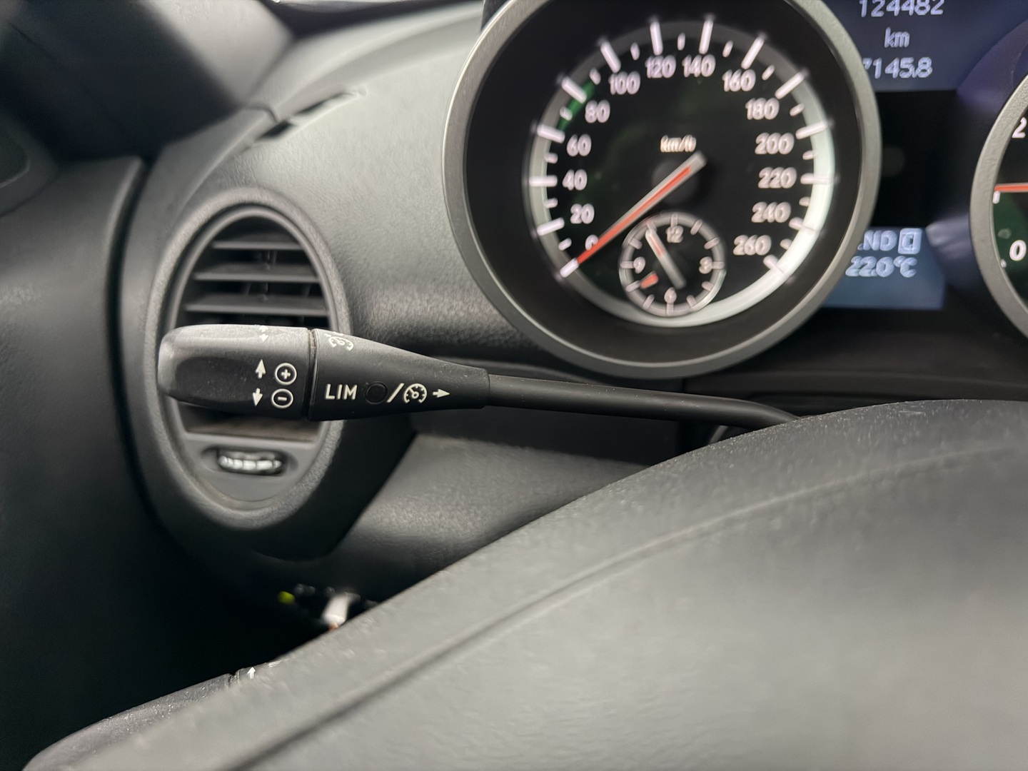 MERCEDES-BENZ SLK 2010
