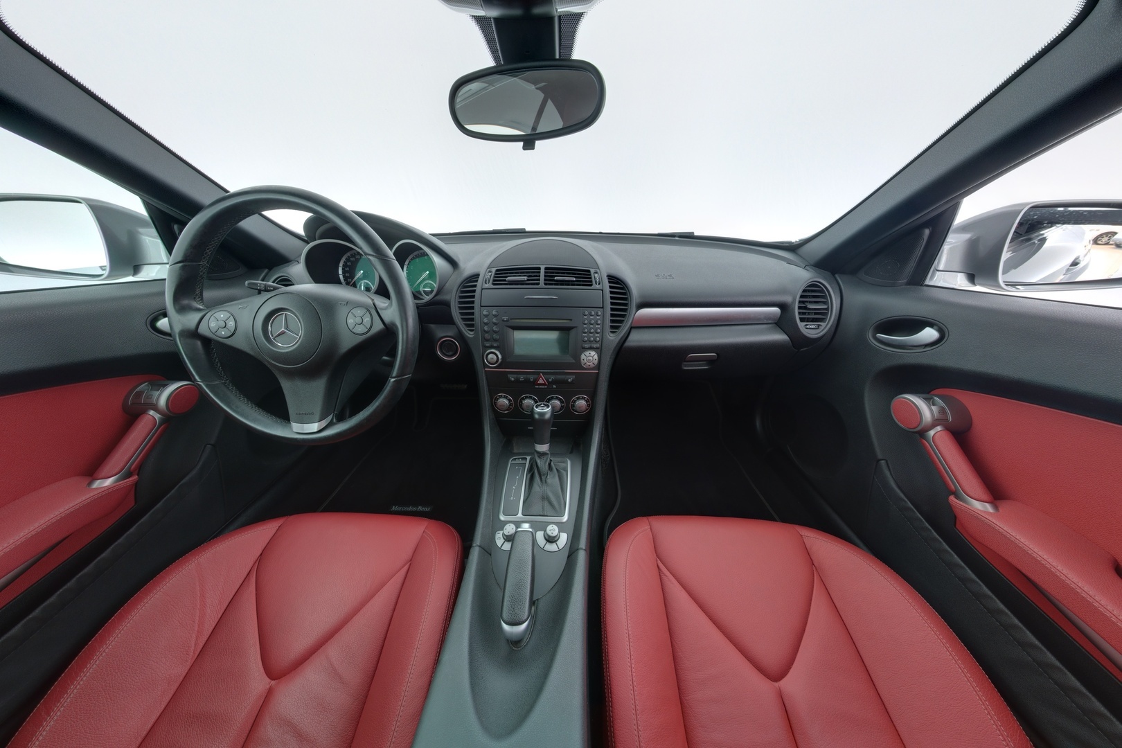 MERCEDES-BENZ SLK 2010