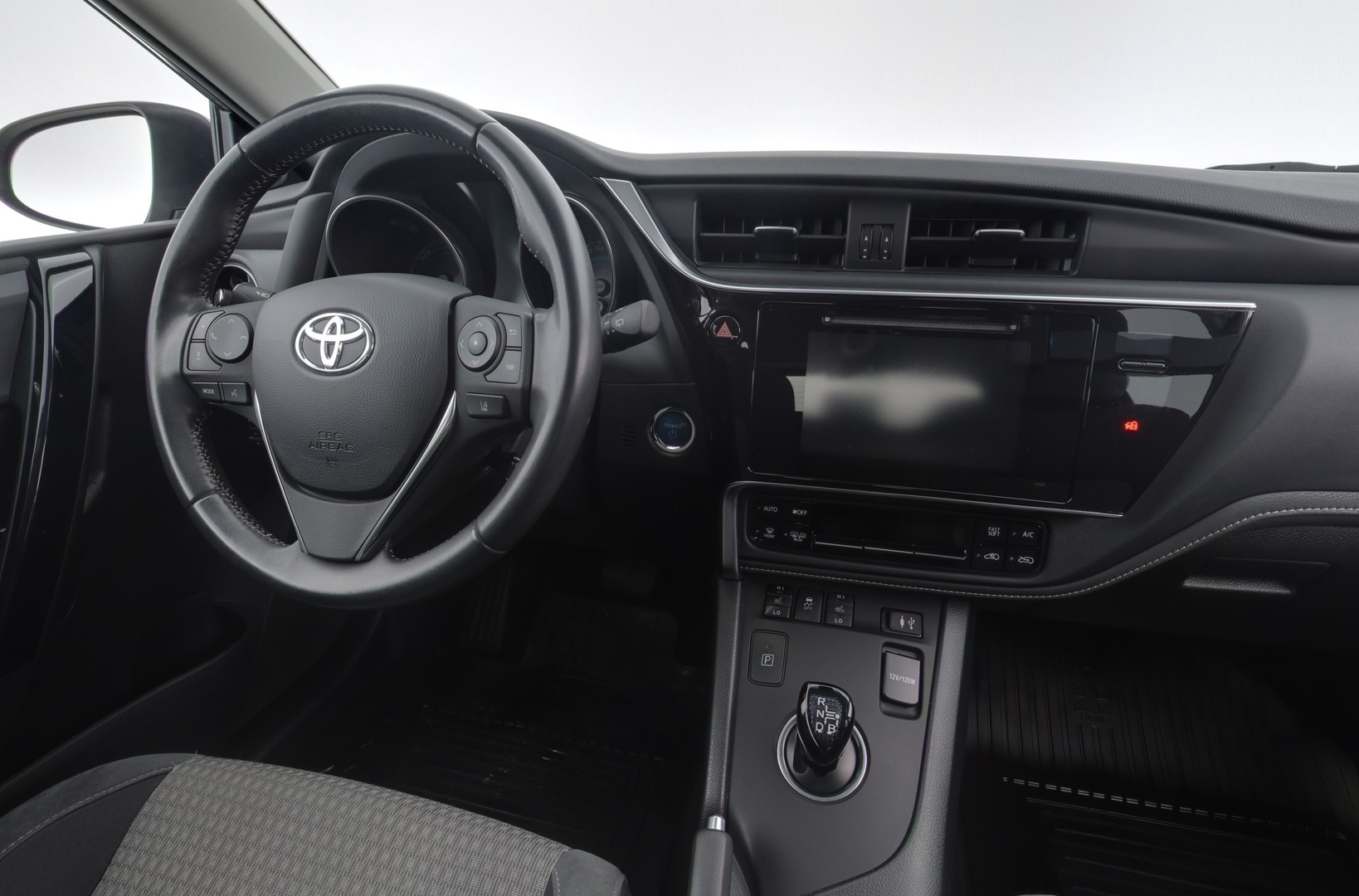 TOYOTA Auris 2018