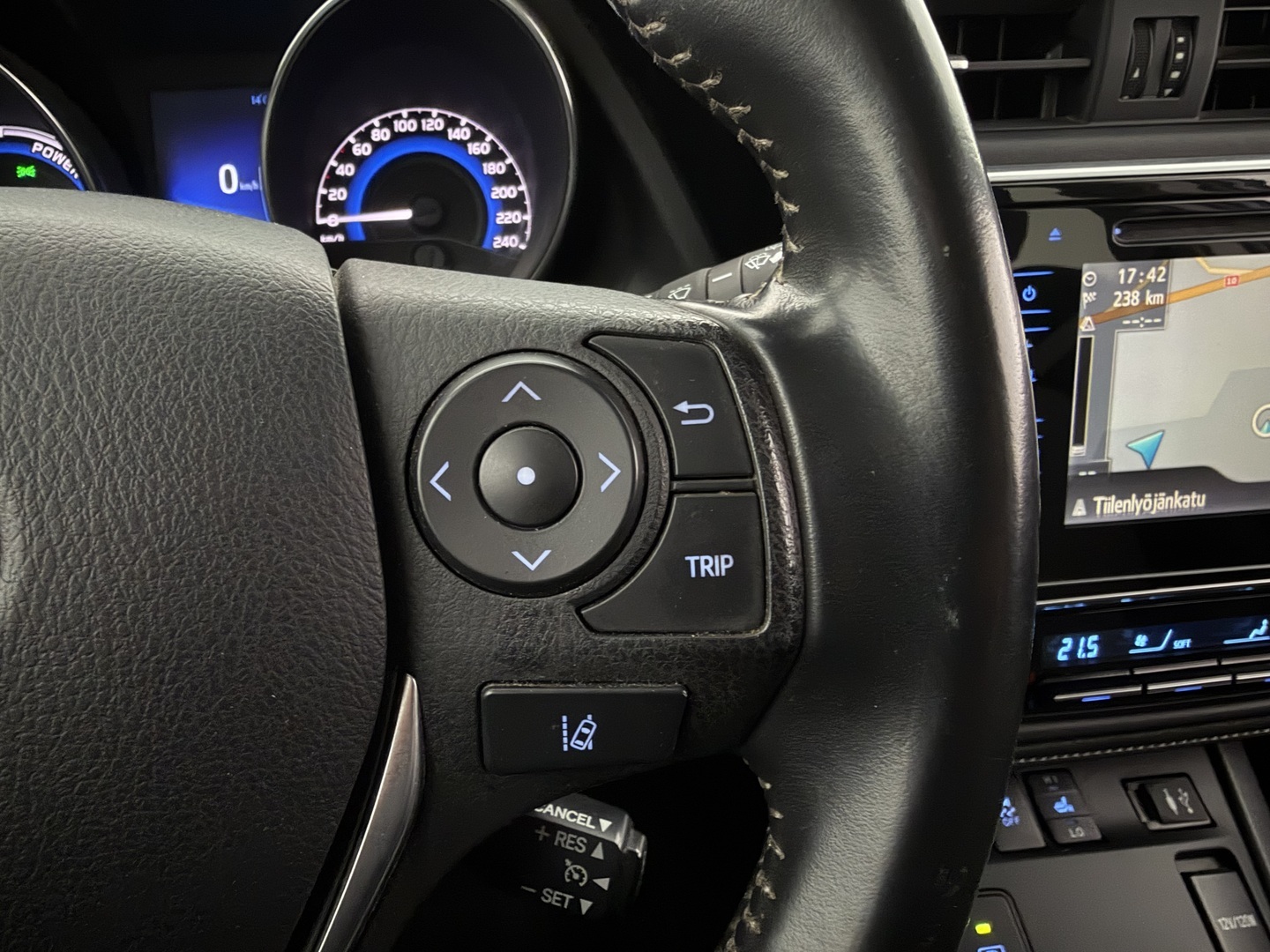 TOYOTA Auris 2018