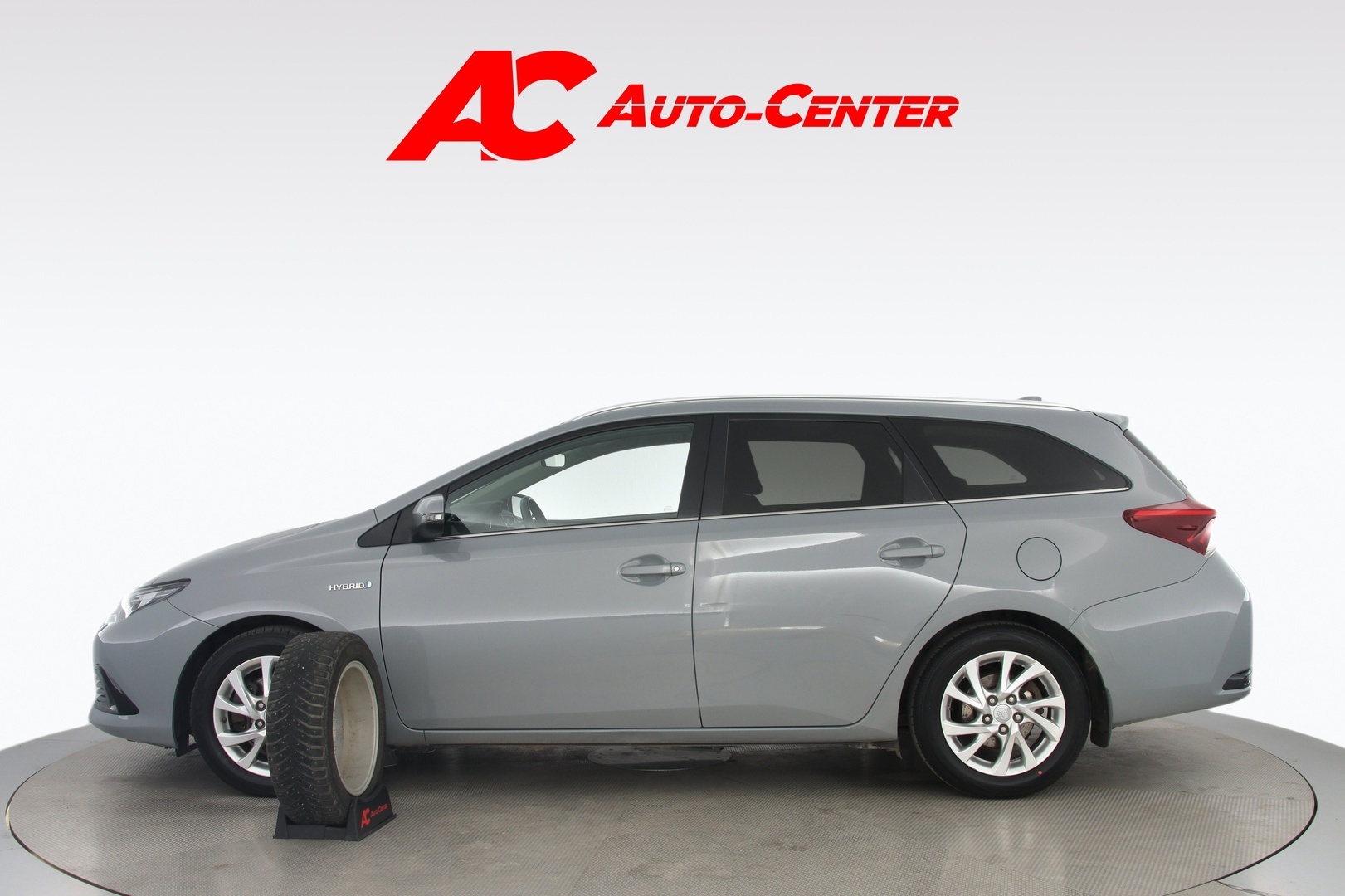 TOYOTA Auris 2018