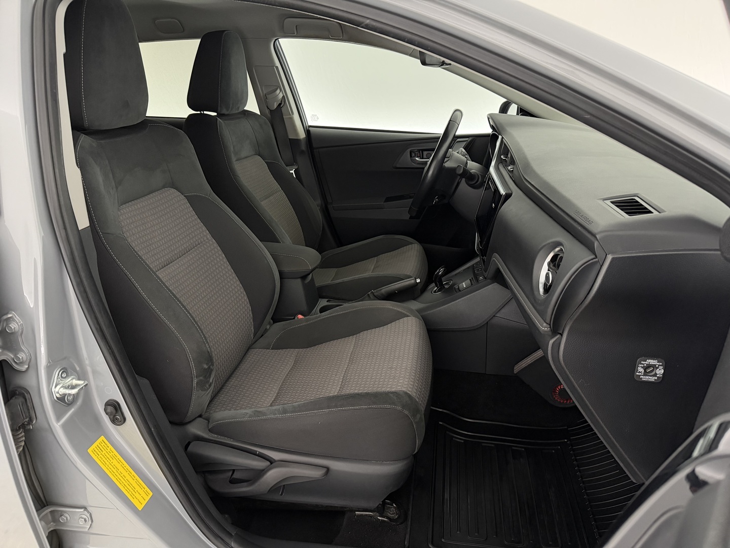 TOYOTA Auris 2018