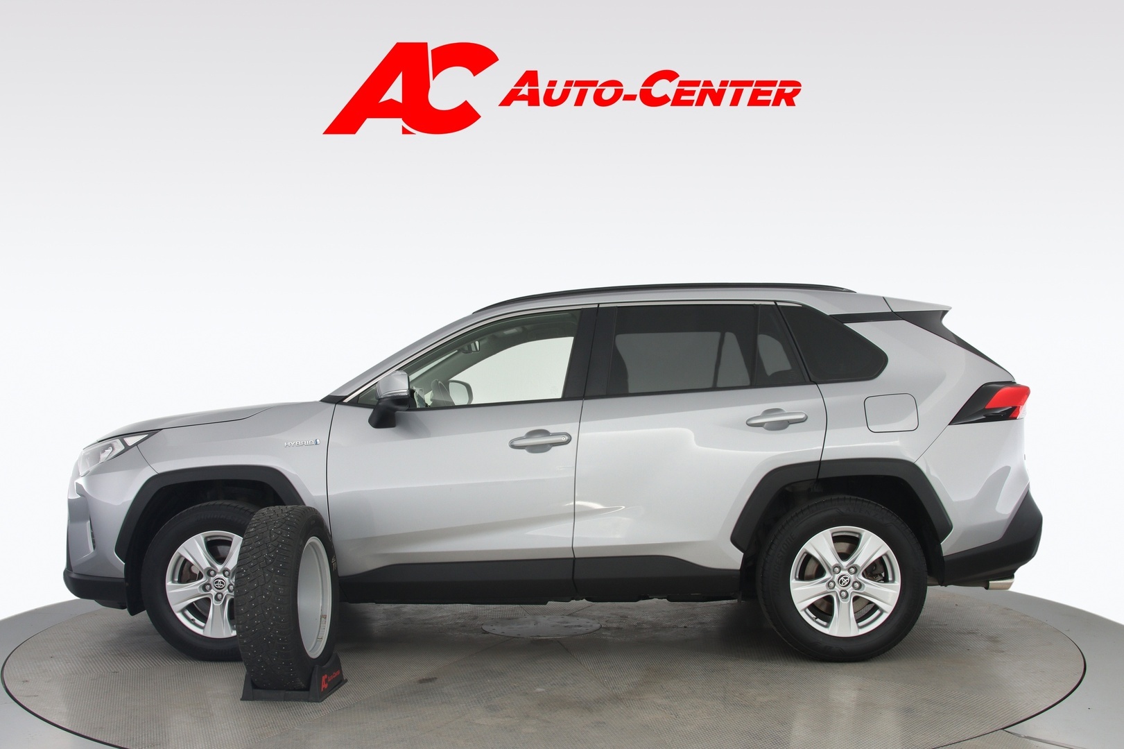 TOYOTA RAV4 2021