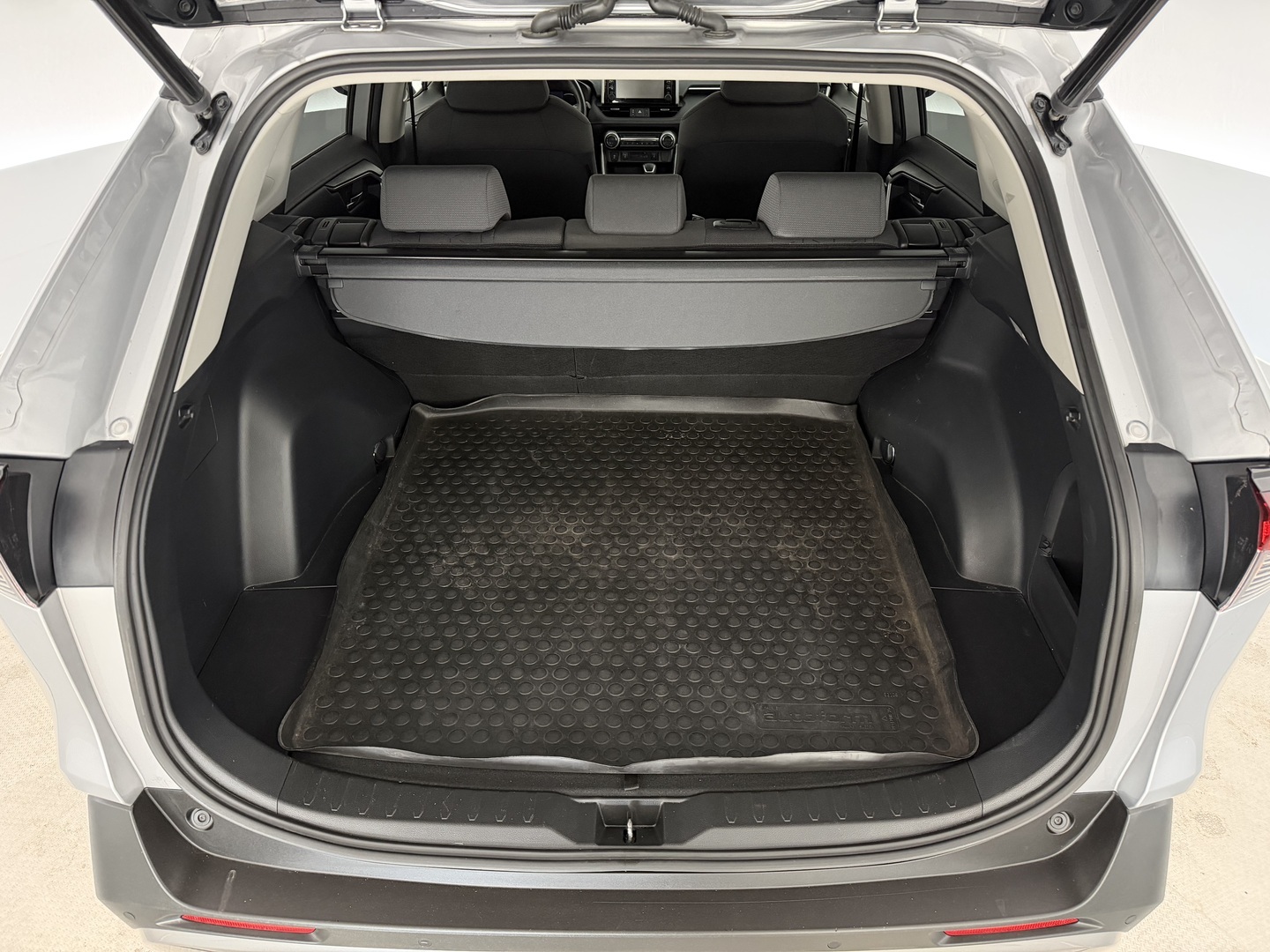 TOYOTA RAV4 2021