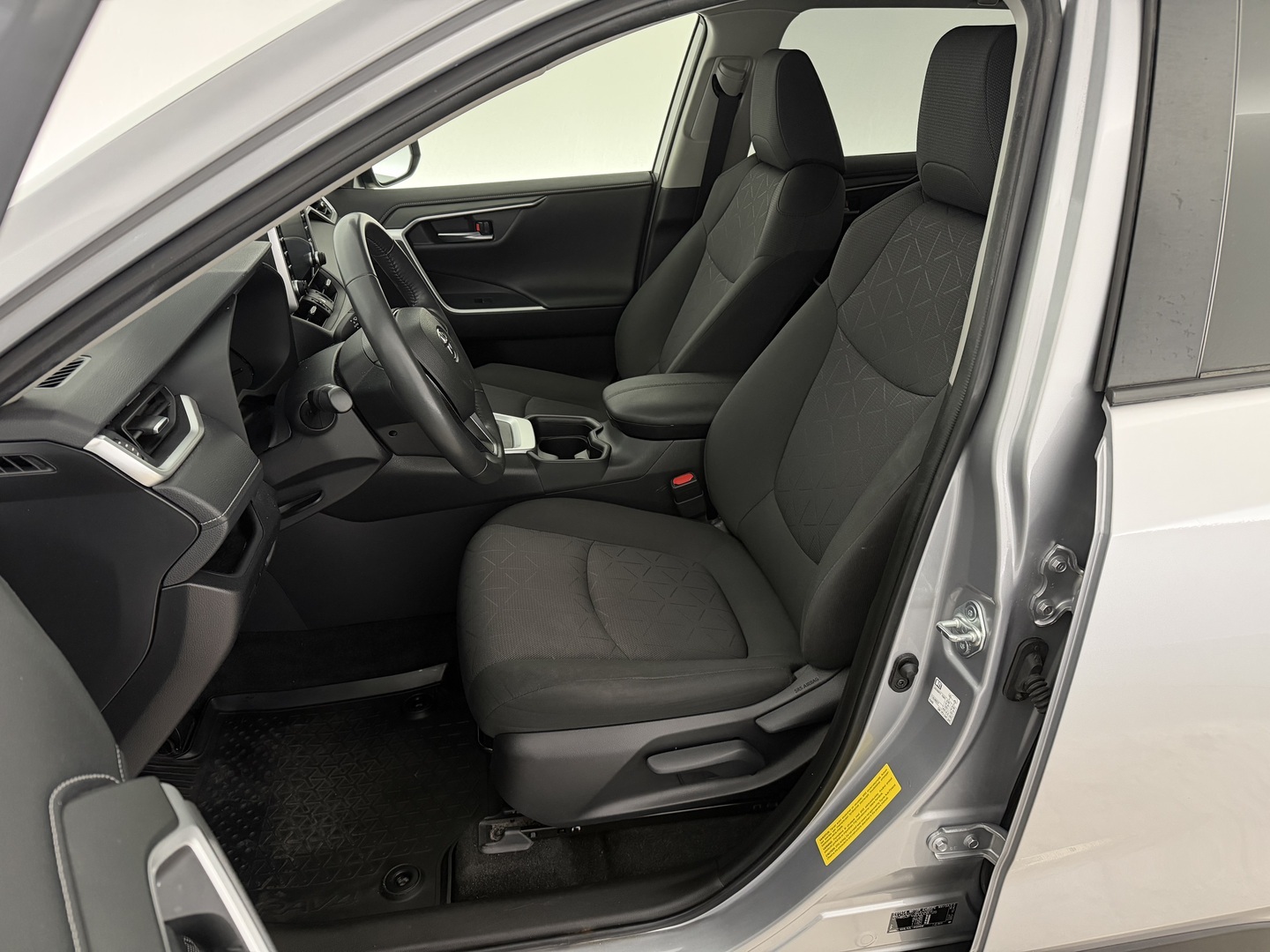 TOYOTA RAV4 2021