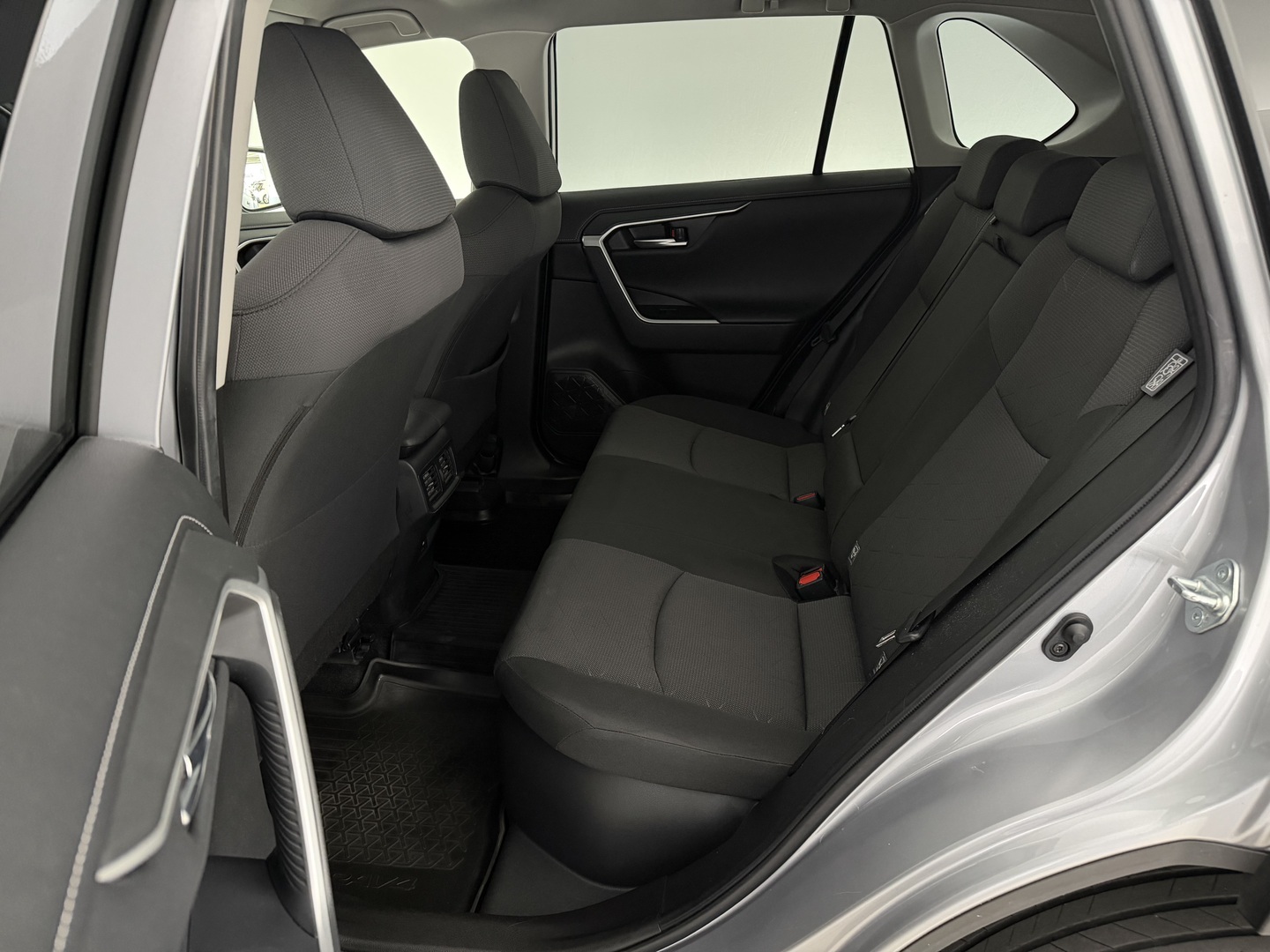 TOYOTA RAV4 2021