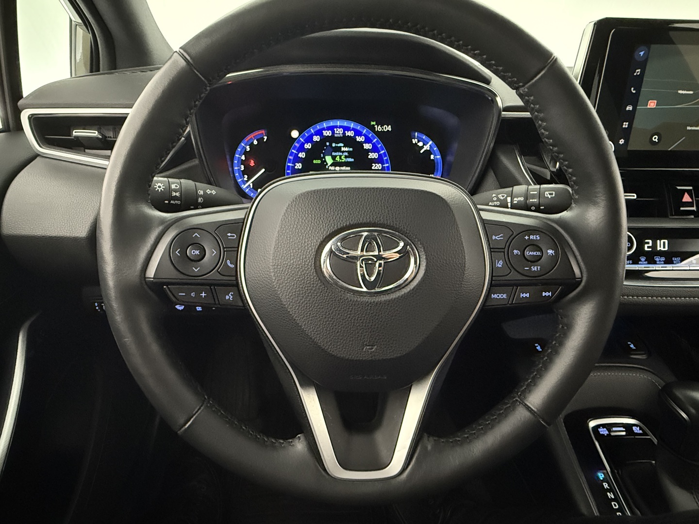 TOYOTA Corolla 2022