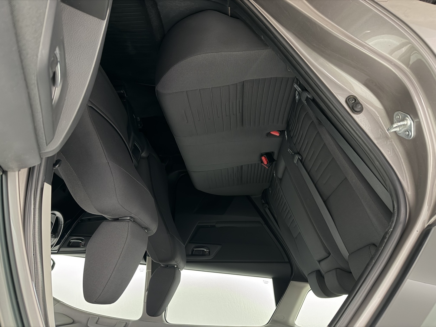 TOYOTA Auris 2015