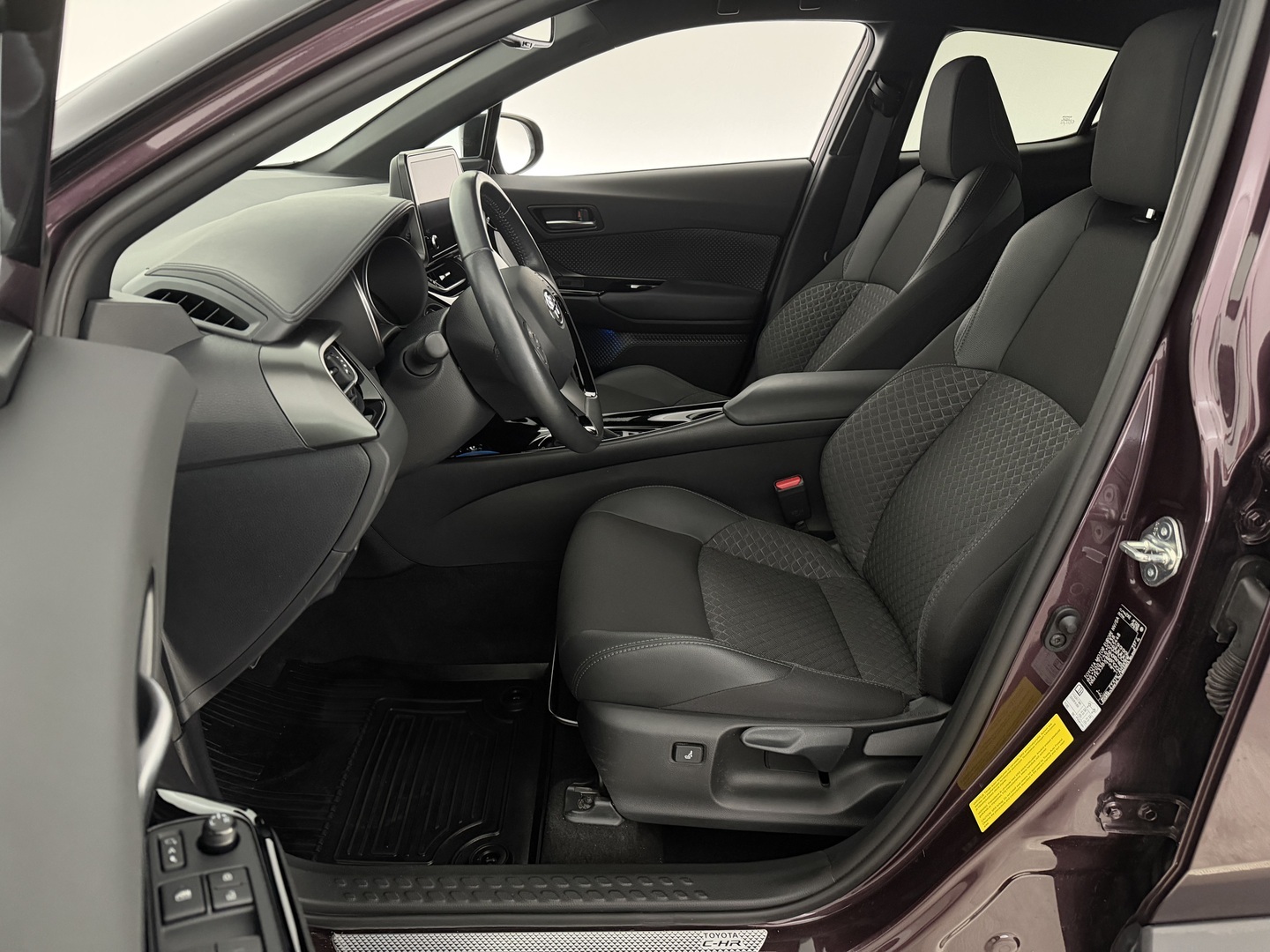 TOYOTA C-HR 2023