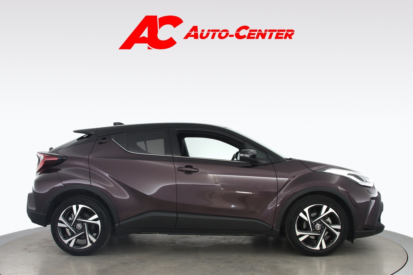 TOYOTA C-HR 2023