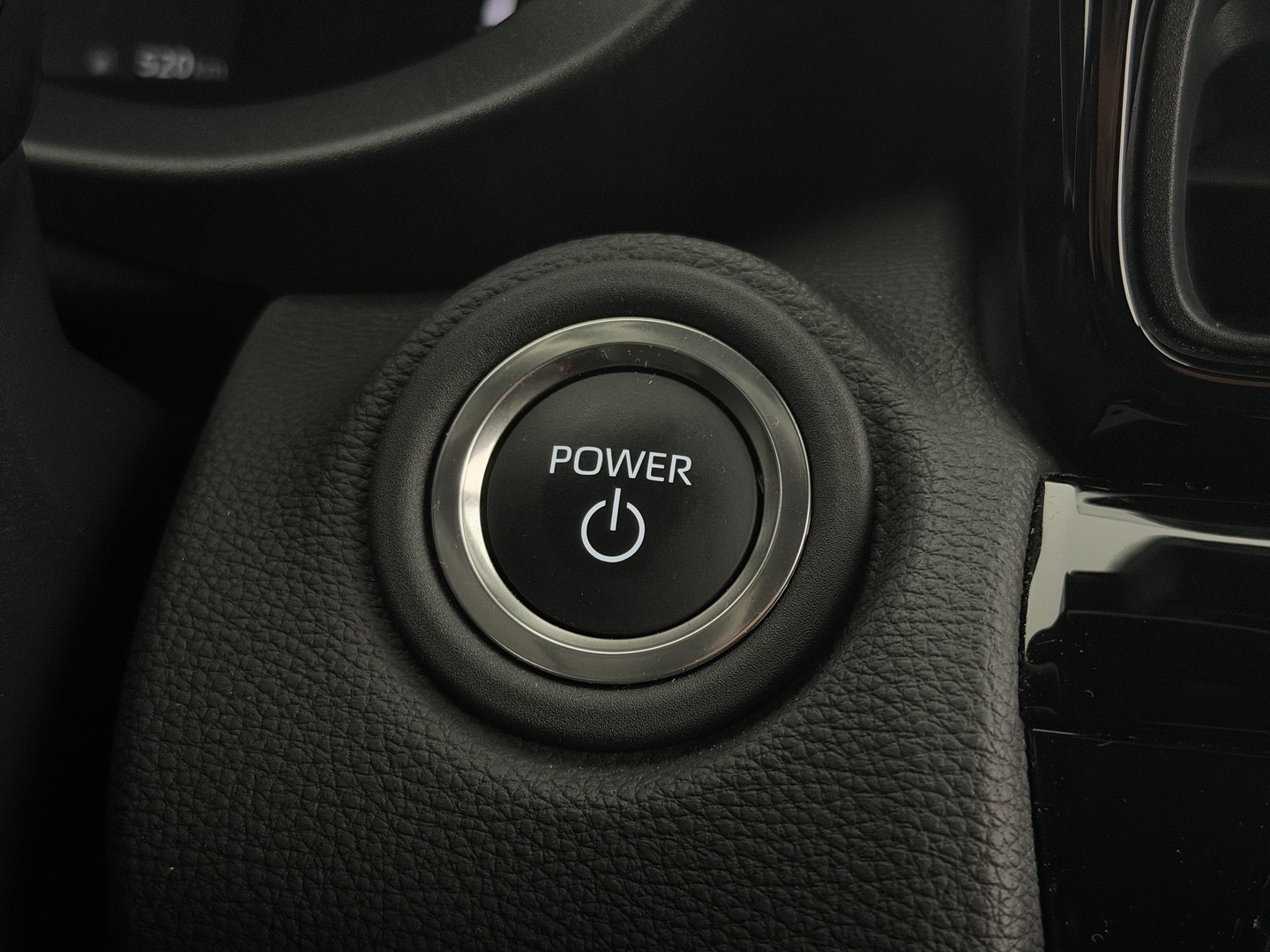 TOYOTA Yaris Cross 2025