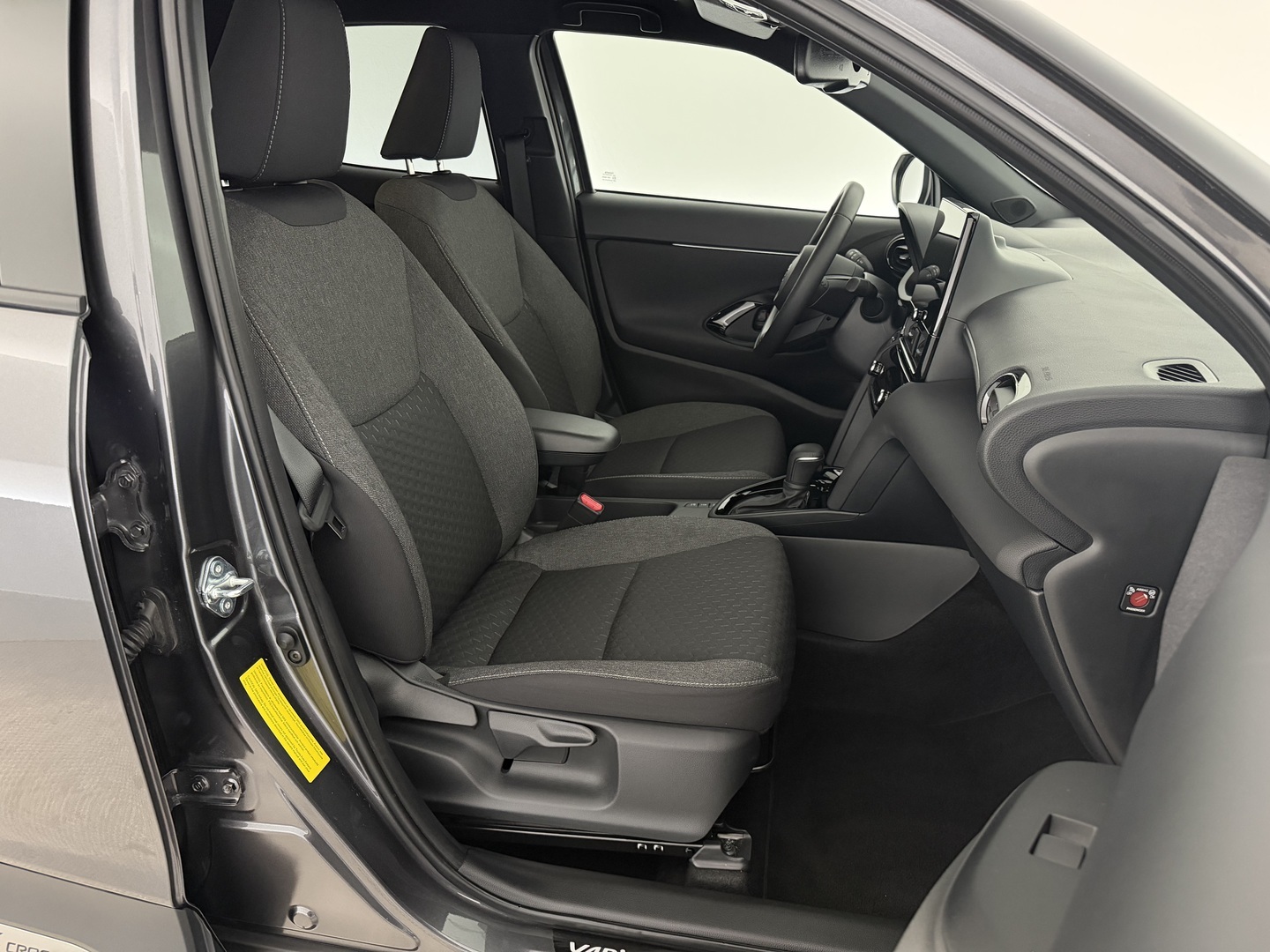 TOYOTA Yaris Cross 2025