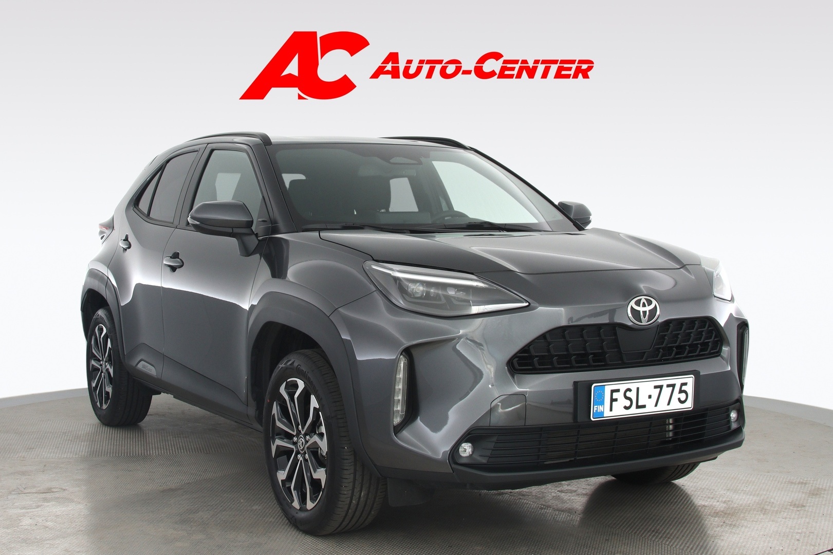 TOYOTA Yaris Cross 2025