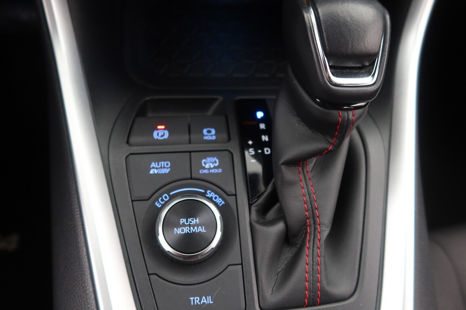 TOYOTA RAV4 Plug-in 2023