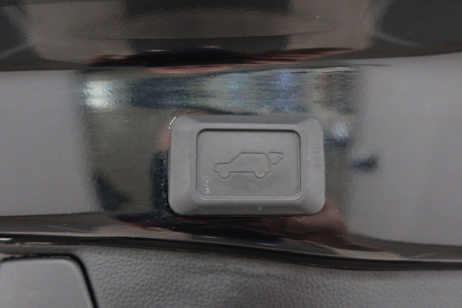 TOYOTA RAV4 Plug-in 2023