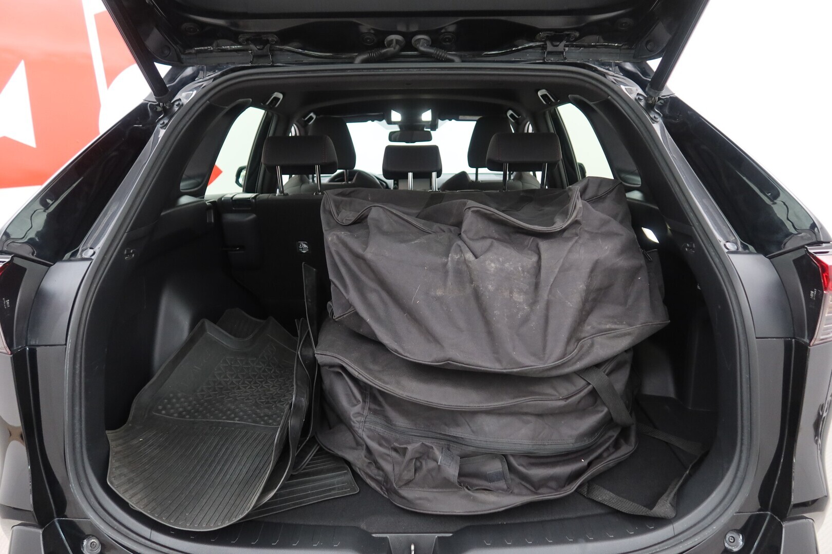 TOYOTA RAV4 Plug-in 2023