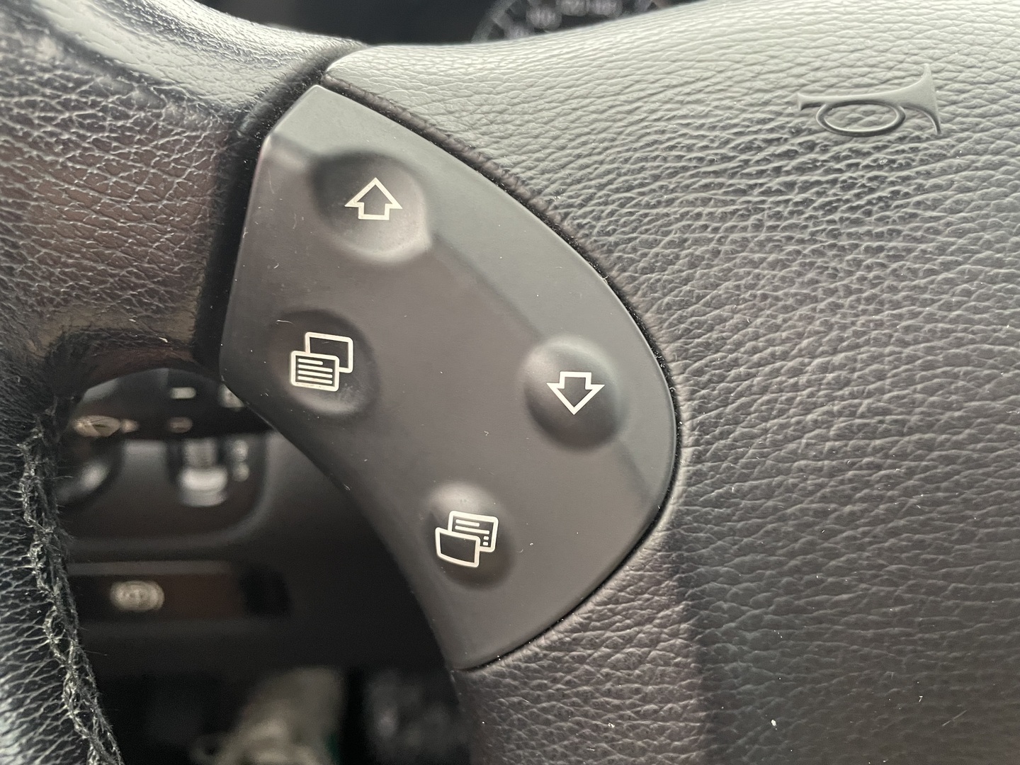 MERCEDES-BENZ C 2007