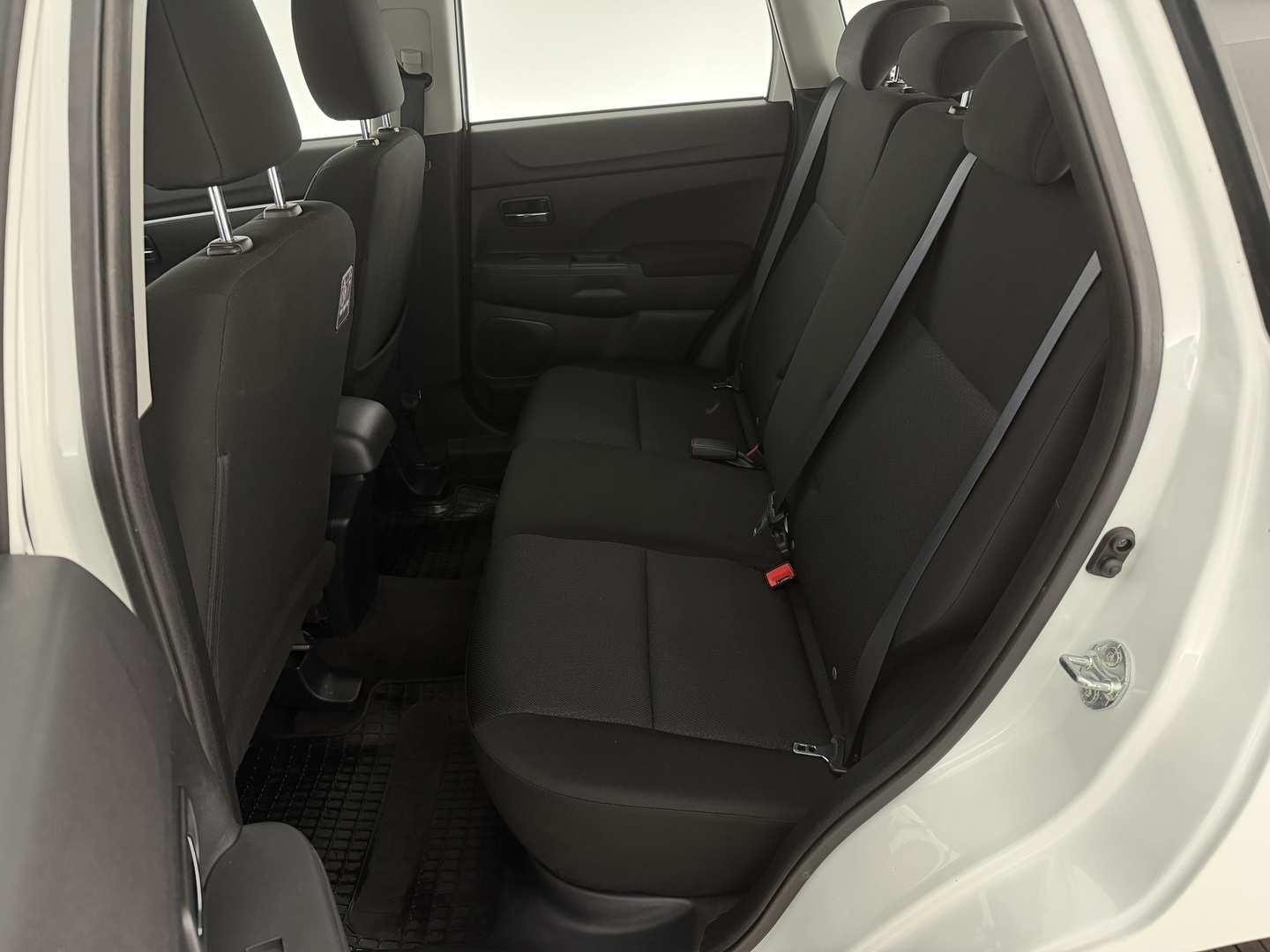 MITSUBISHI ASX 2012