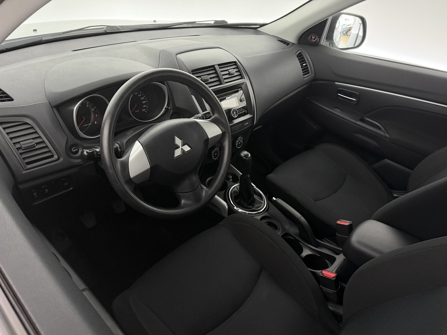 MITSUBISHI ASX 2012
