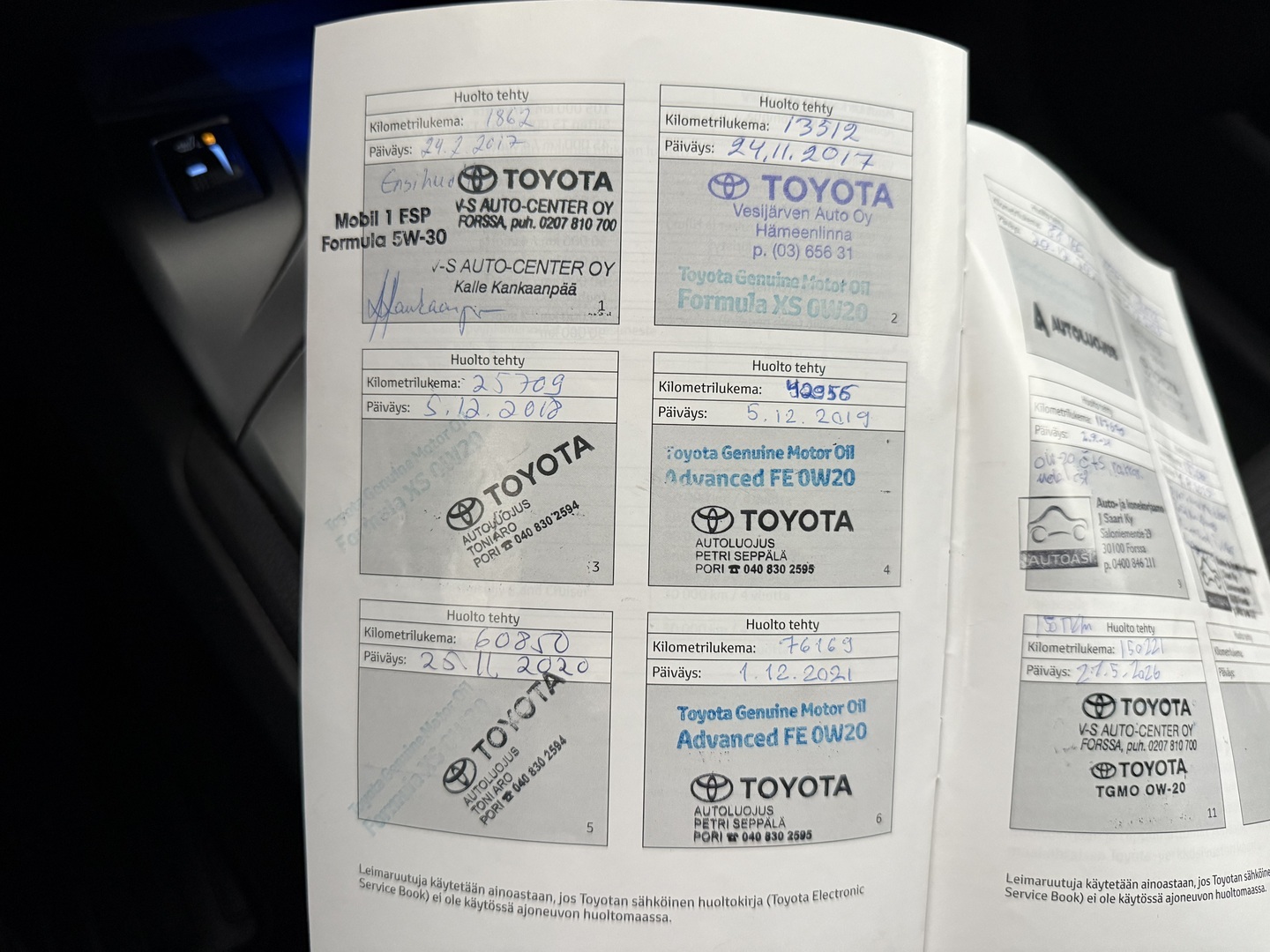 TOYOTA Avensis 2016