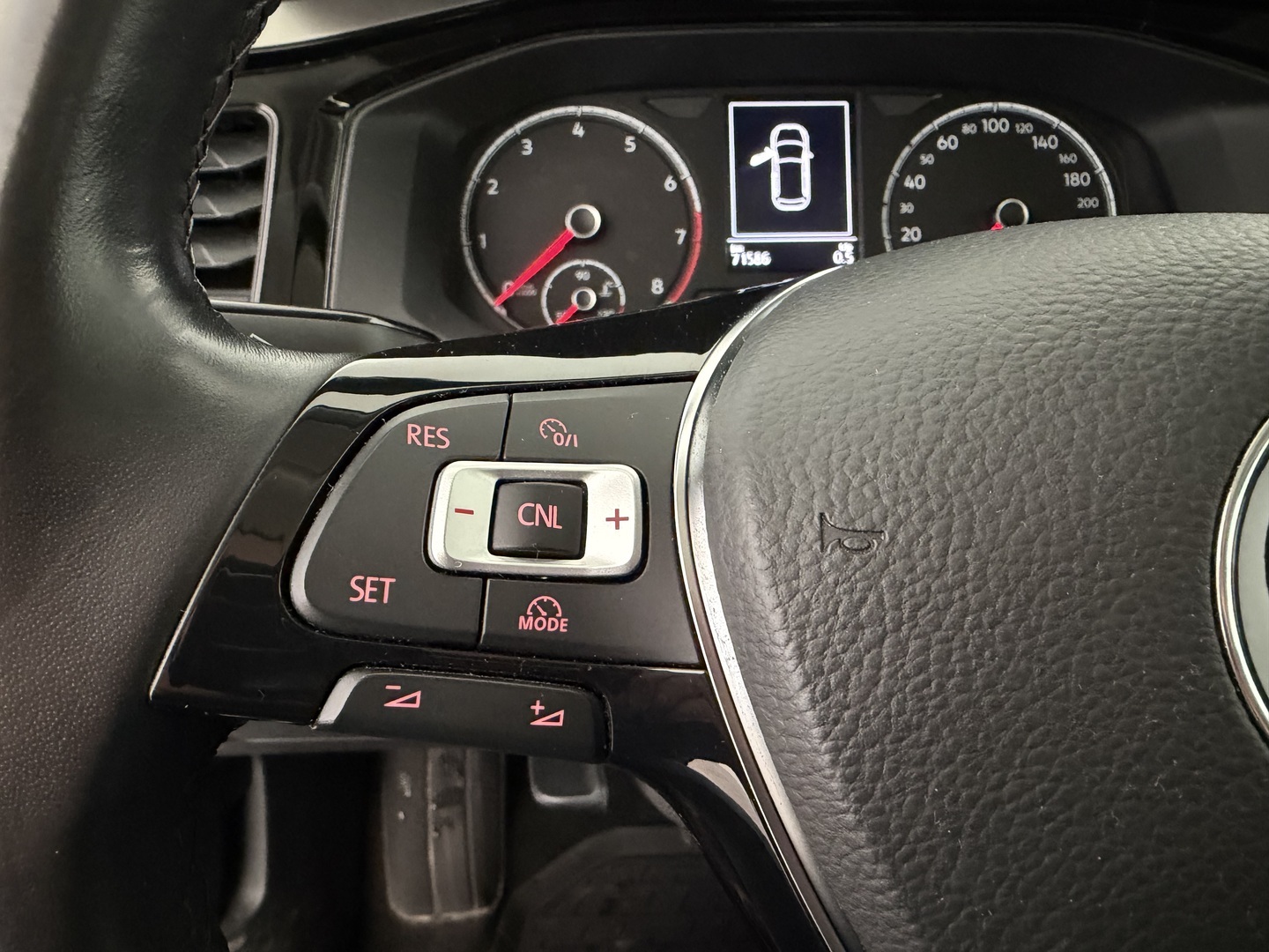 VOLKSWAGEN Polo 2020