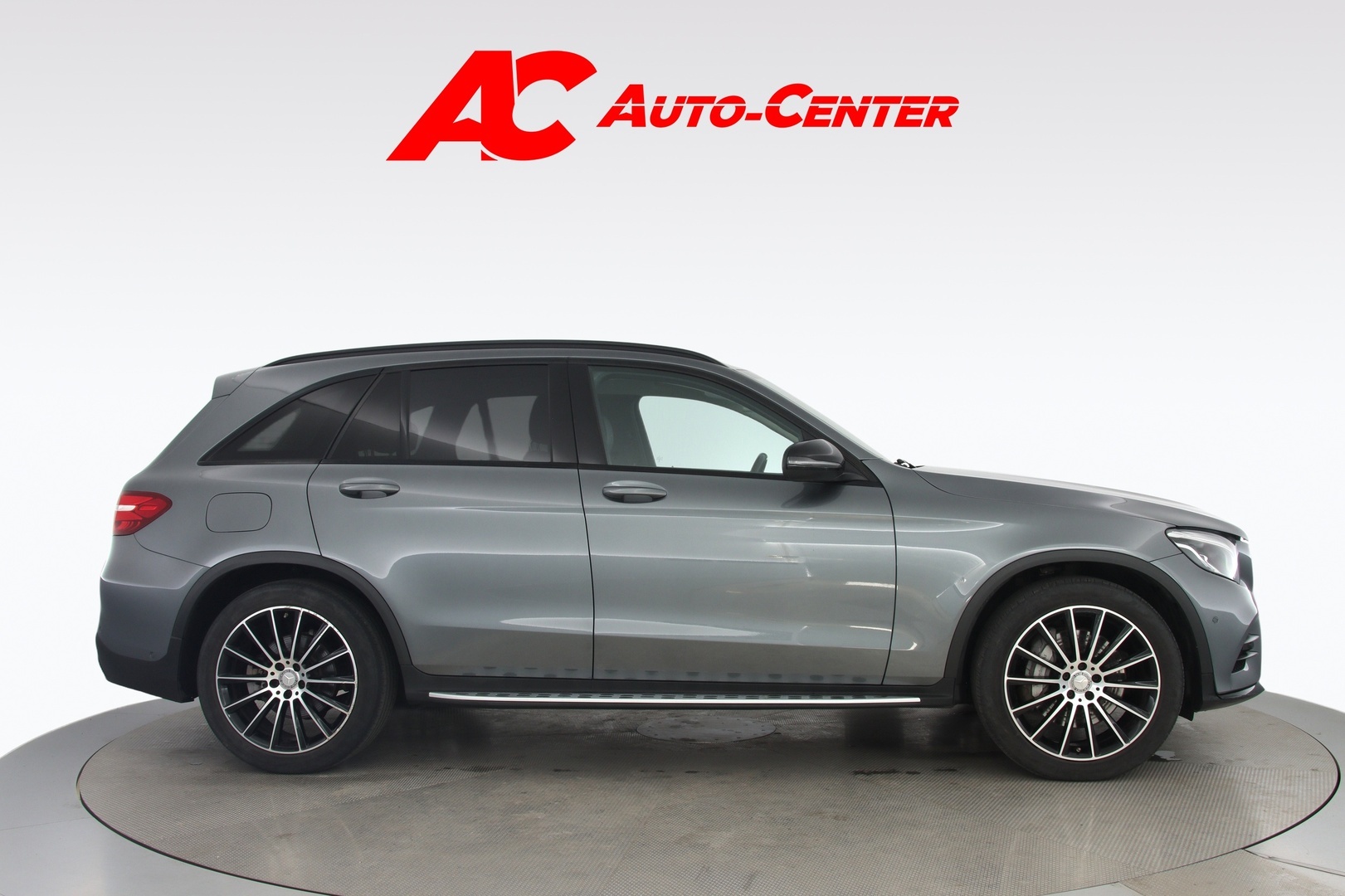 MERCEDES-BENZ GLC 2016