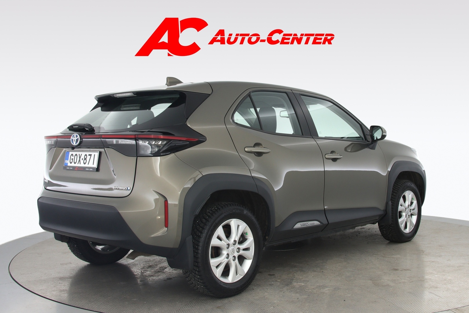 TOYOTA Yaris Cross 2021