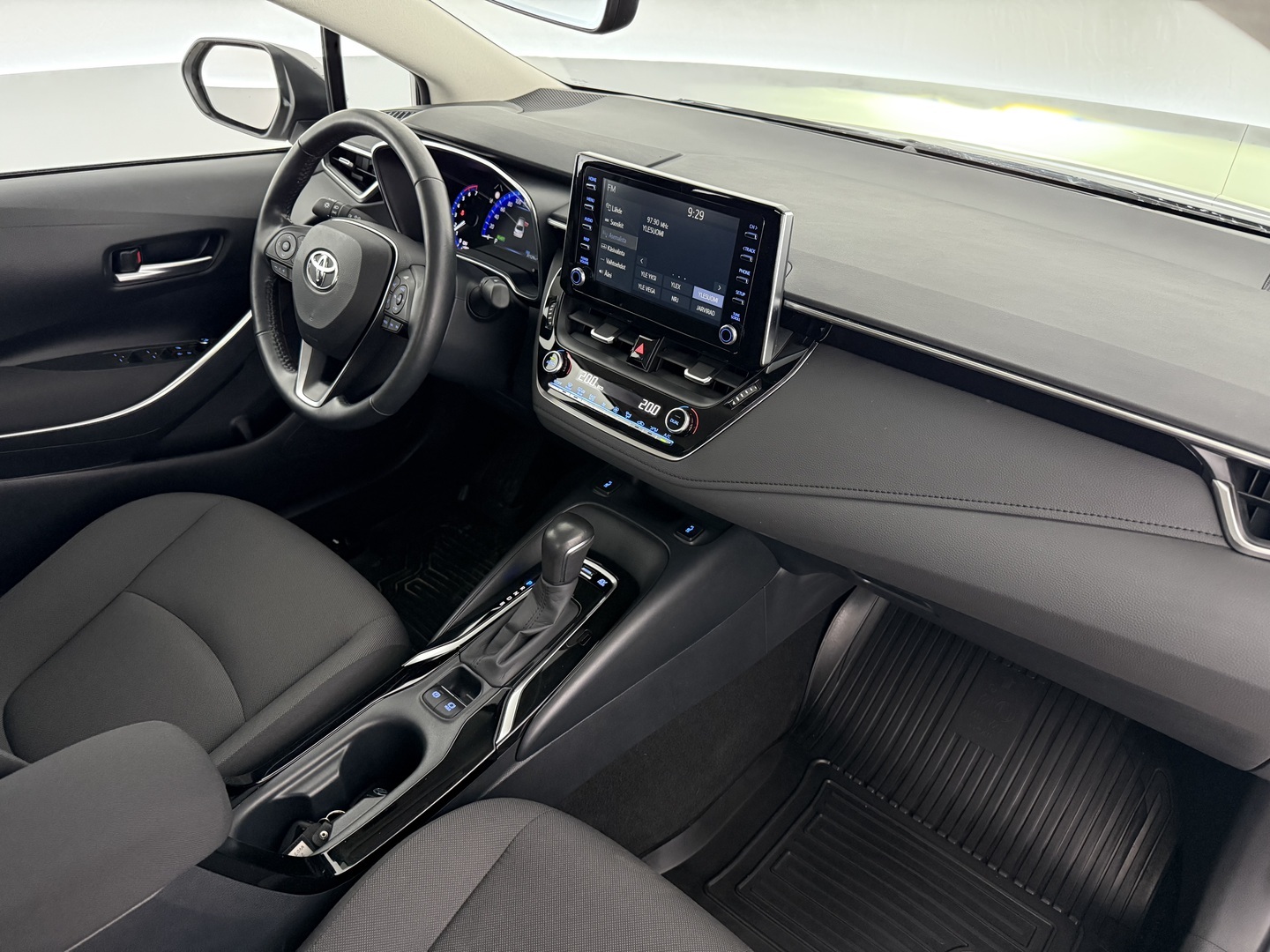 TOYOTA Corolla 2022