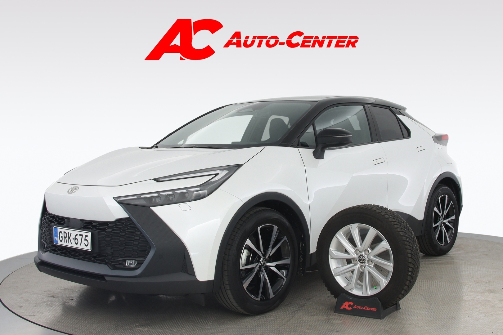 TOYOTA C-HR 2025