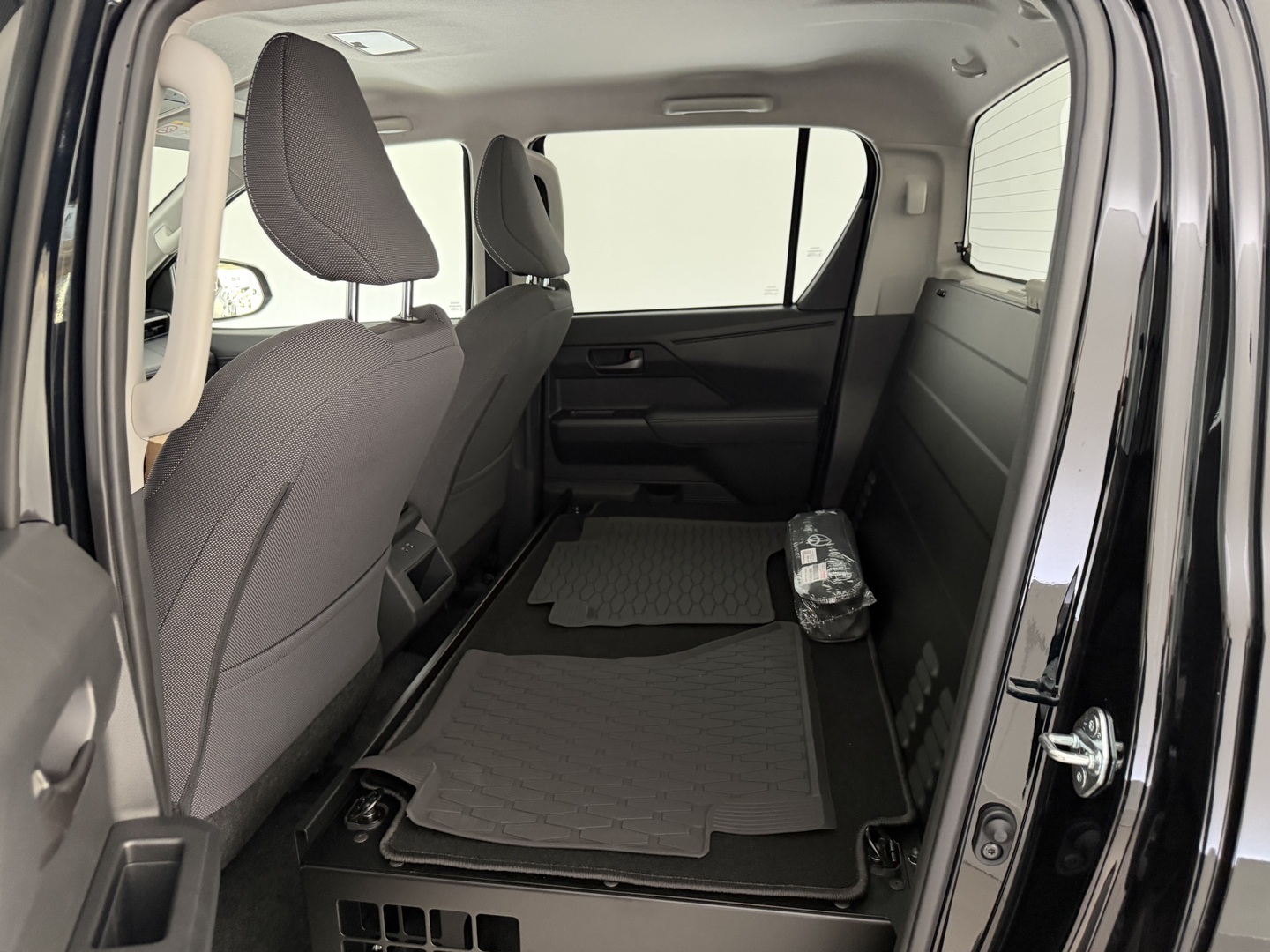 TOYOTA Hilux 2026